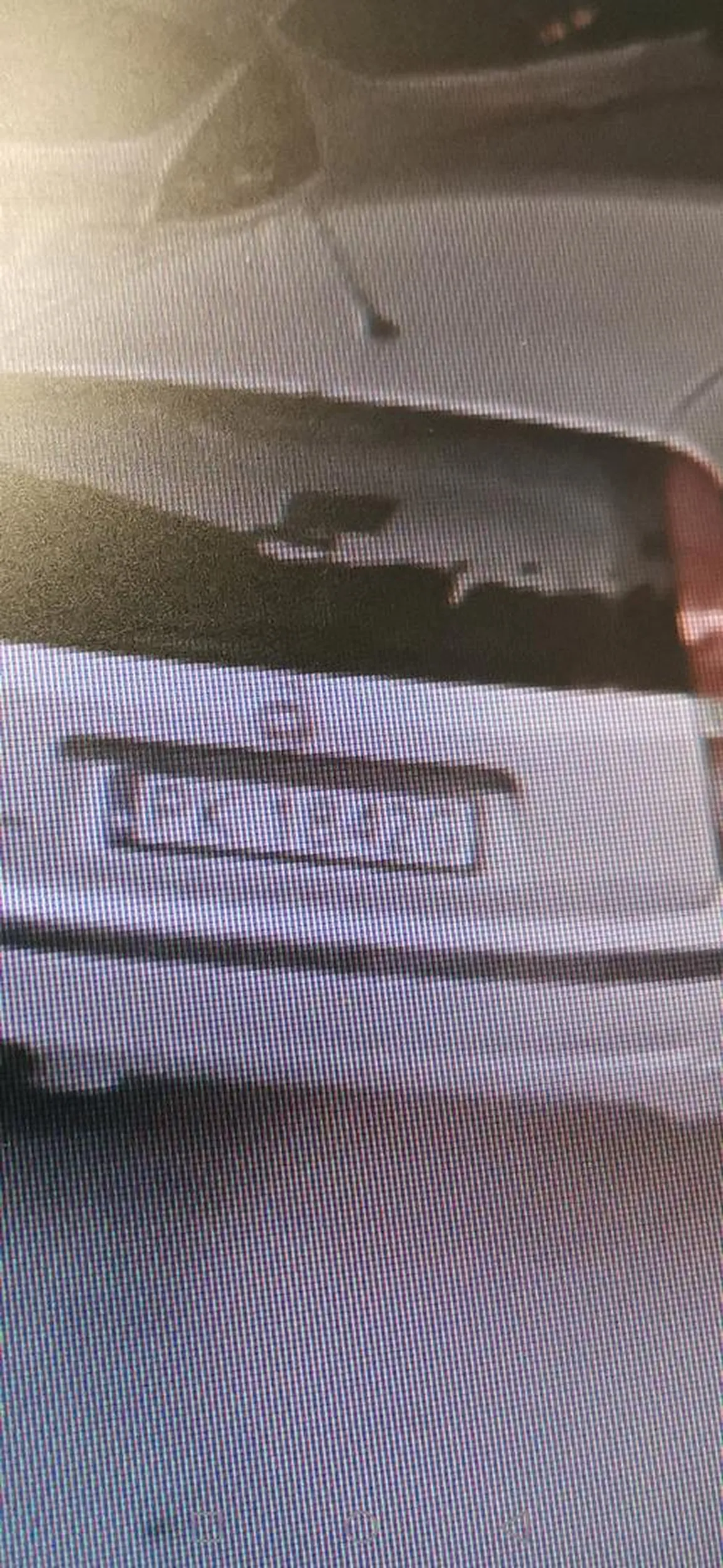 Pozdrawiam serdecznie Pana,który koło Centrum Handlowego Bursztyn w Kaliszu zahaczył o tył mojego auta i sobie pojechał