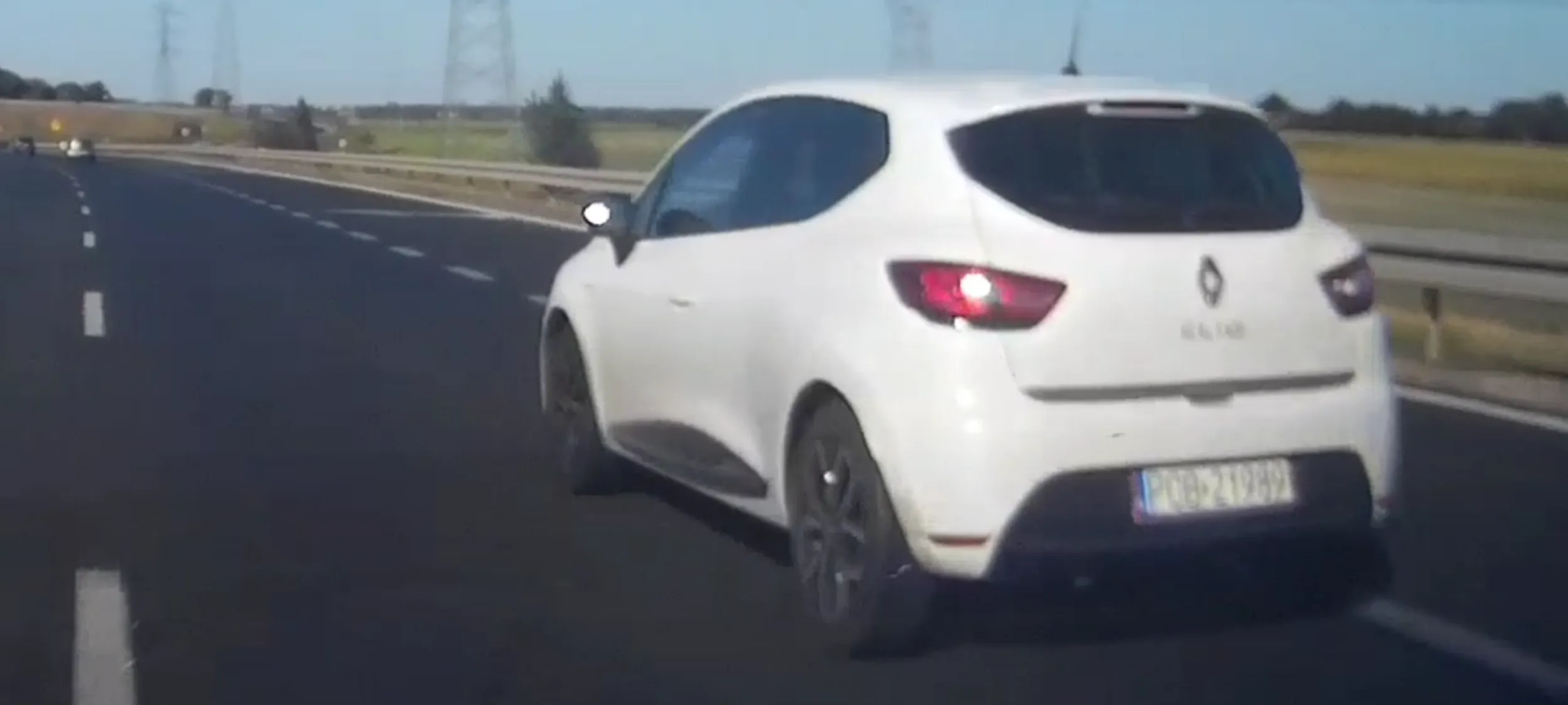 Patrz w lusterka, bo następnym razem możesz kogoś zabić!