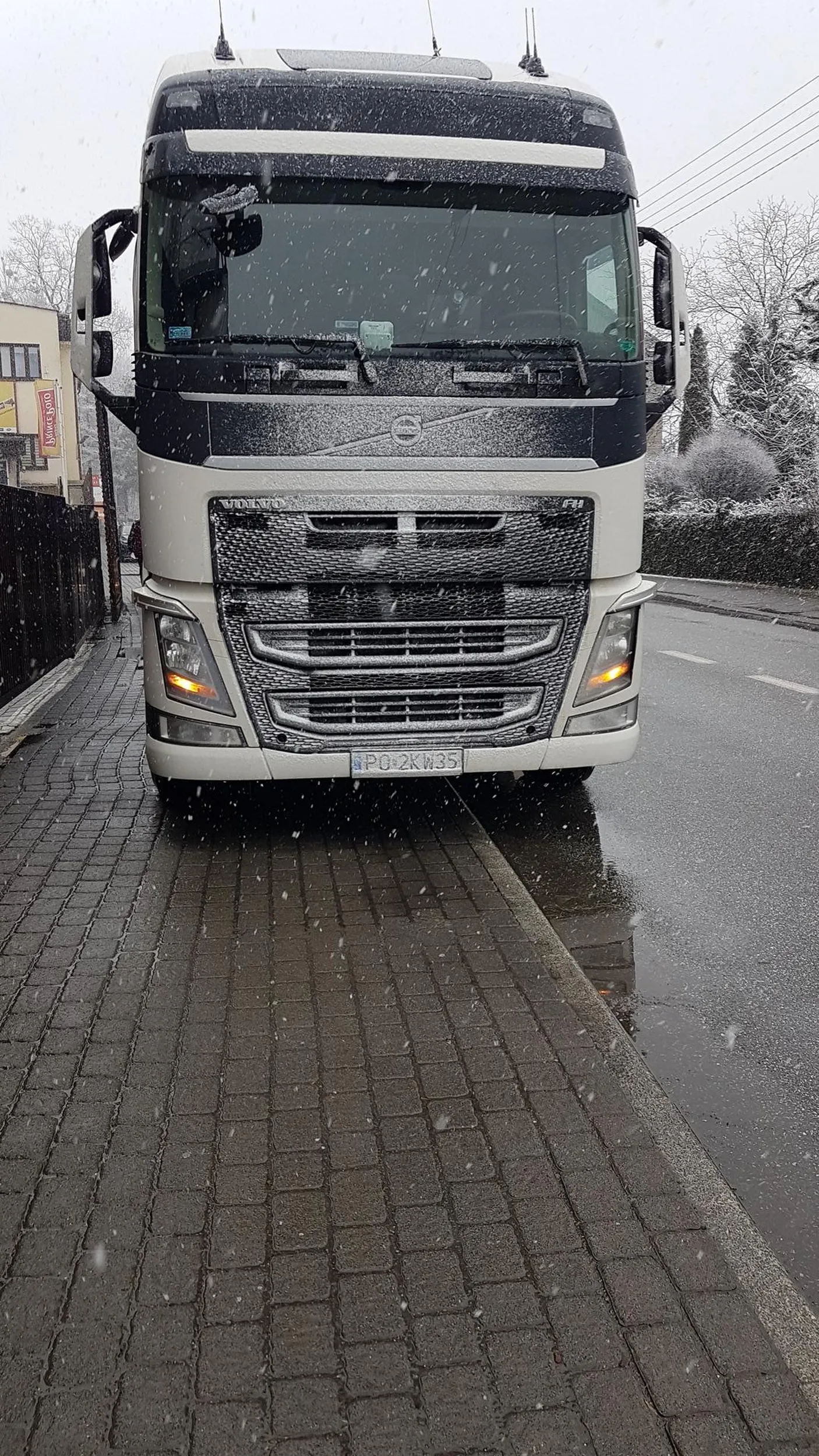 A gdzie zakaz parkowania na chodniku