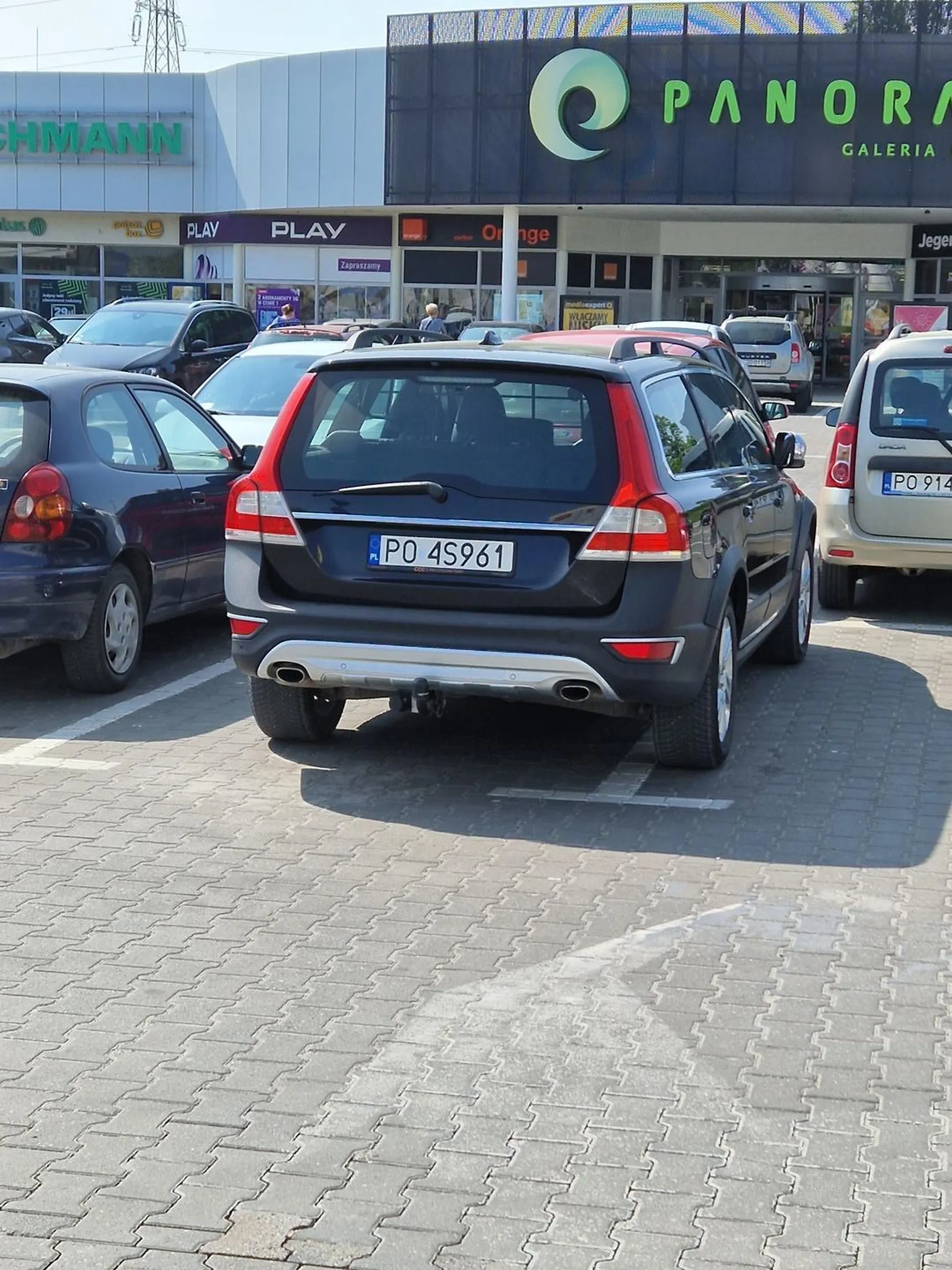 Pajac nie umie parkować