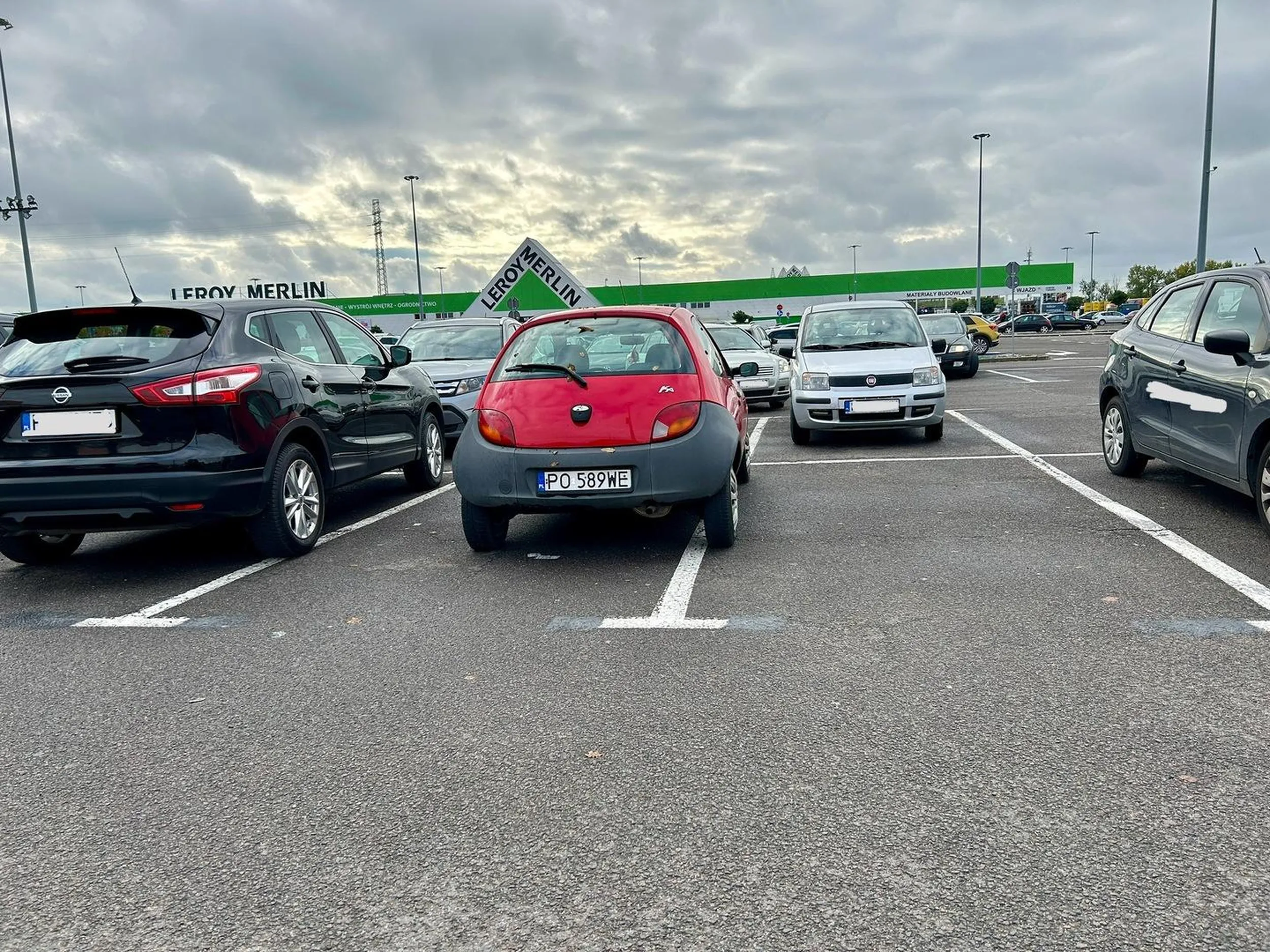 Parking douche: Auchan Komorniki (Monday, October 23rd 2023)