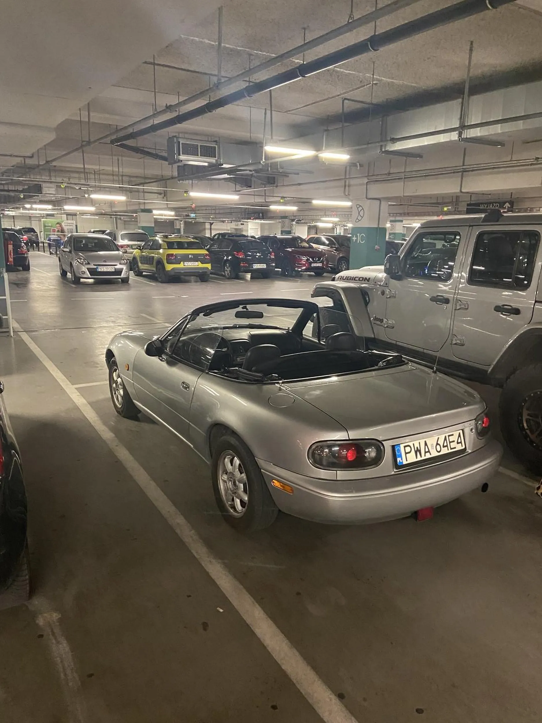 pozdrawiam serdecznie, piękne autko