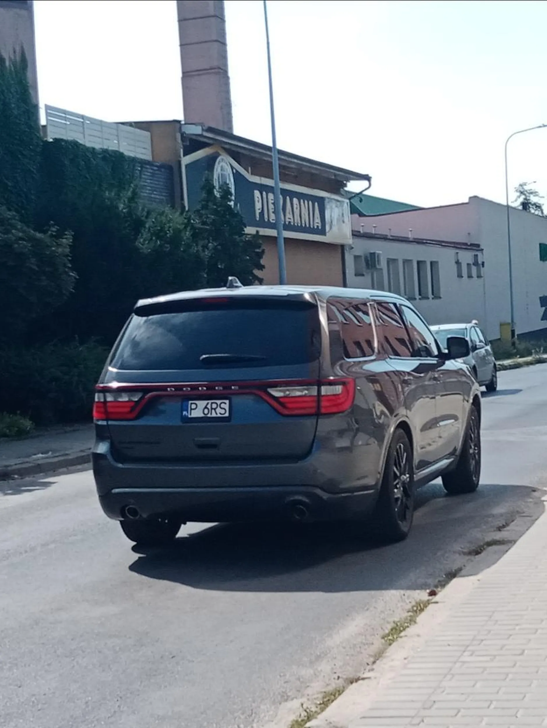 Ładny dodge pozdrawiam serdecznie właściciela!