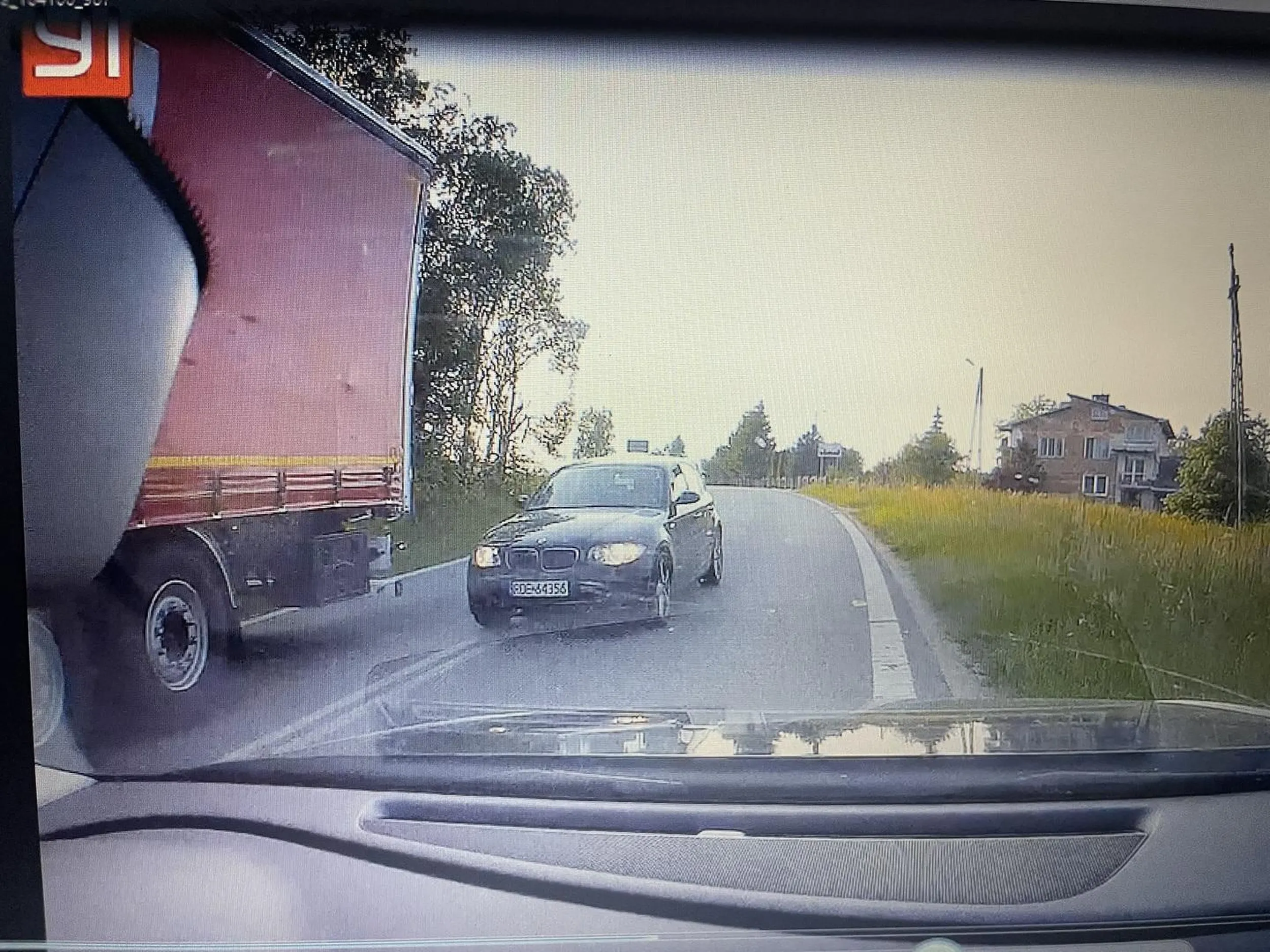 Burak wyprzedza na czołówkę