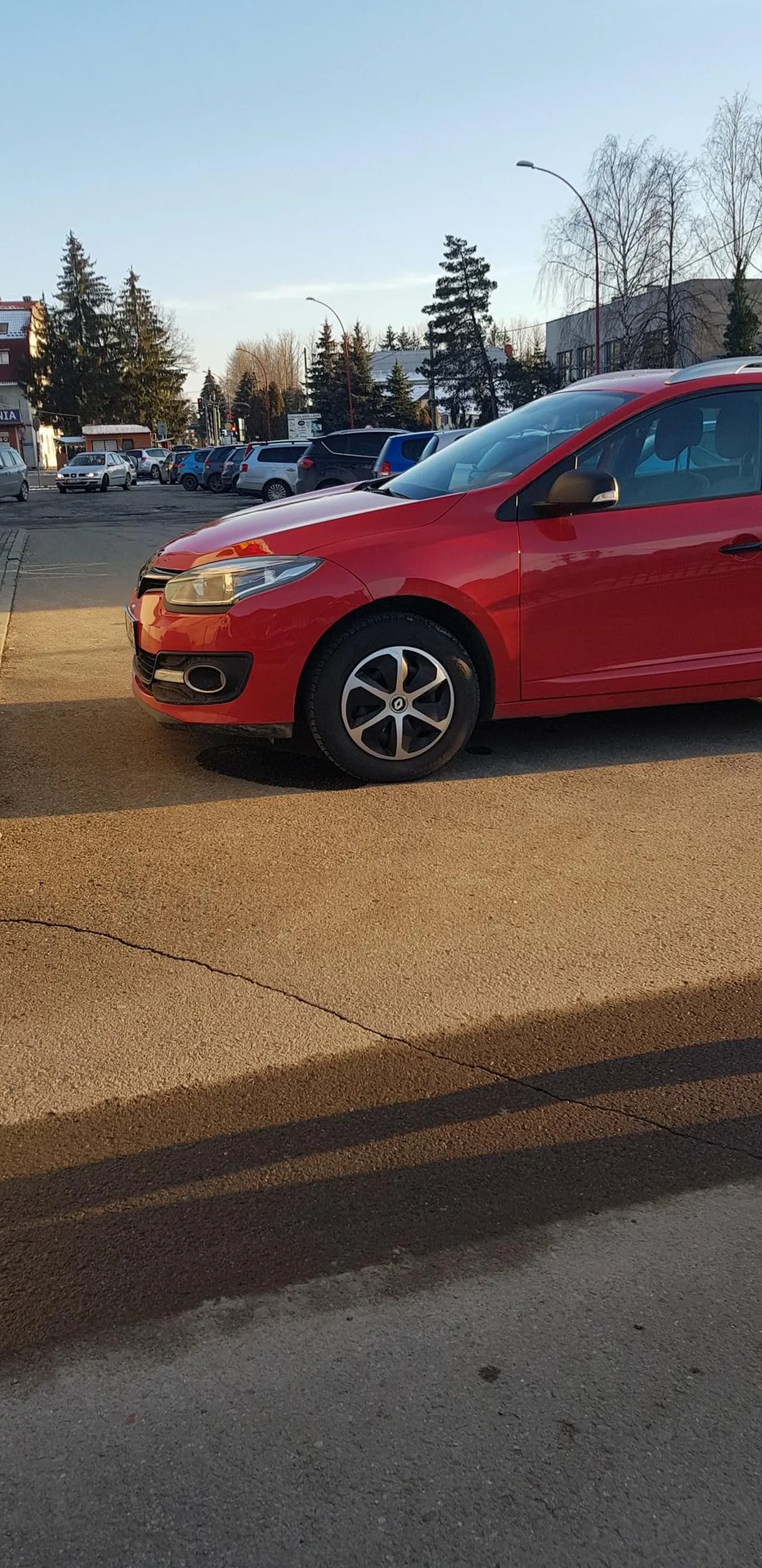 Kierowca nie umie parkowac