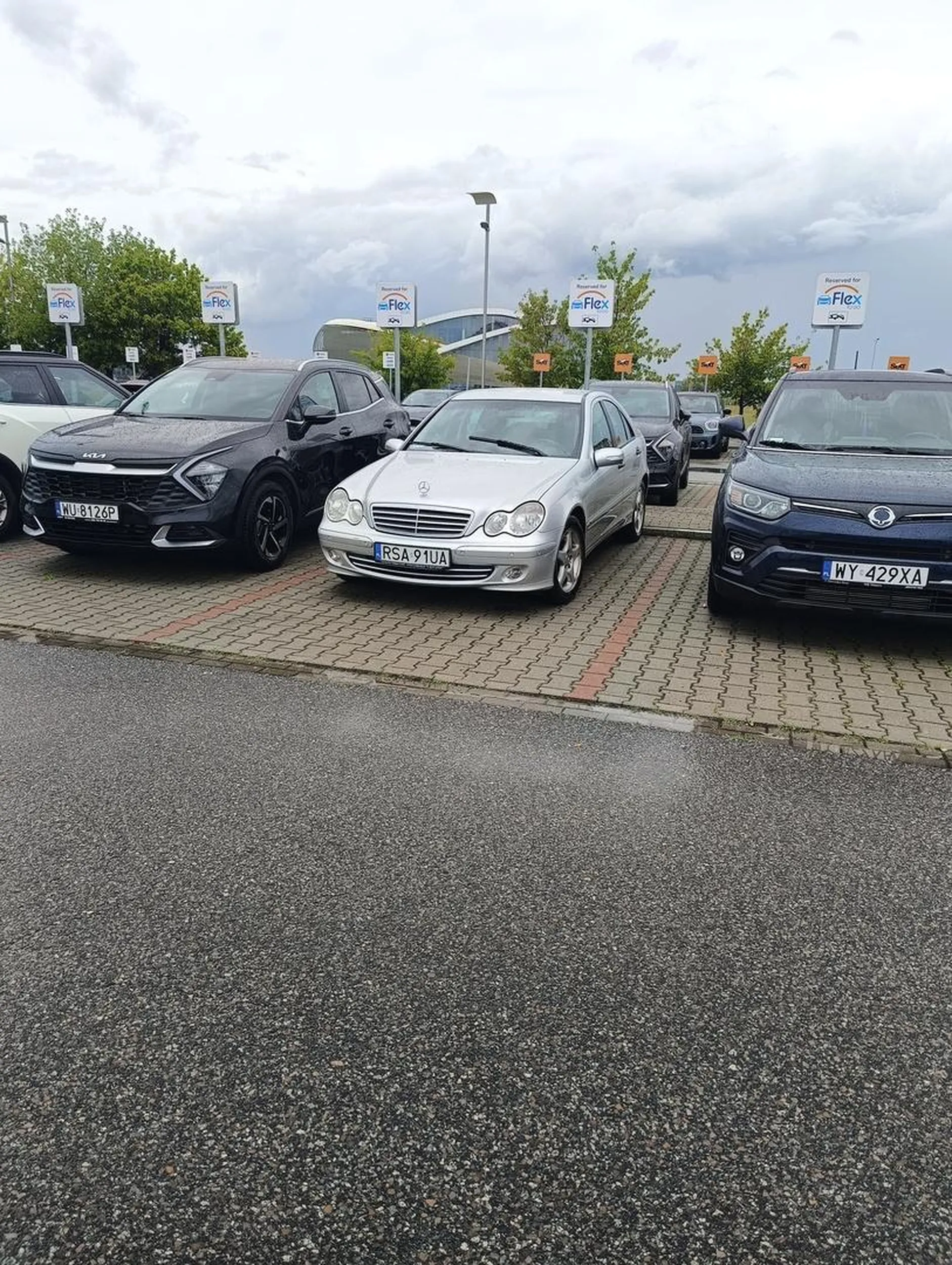 Tu się nie parkuje !!!!!