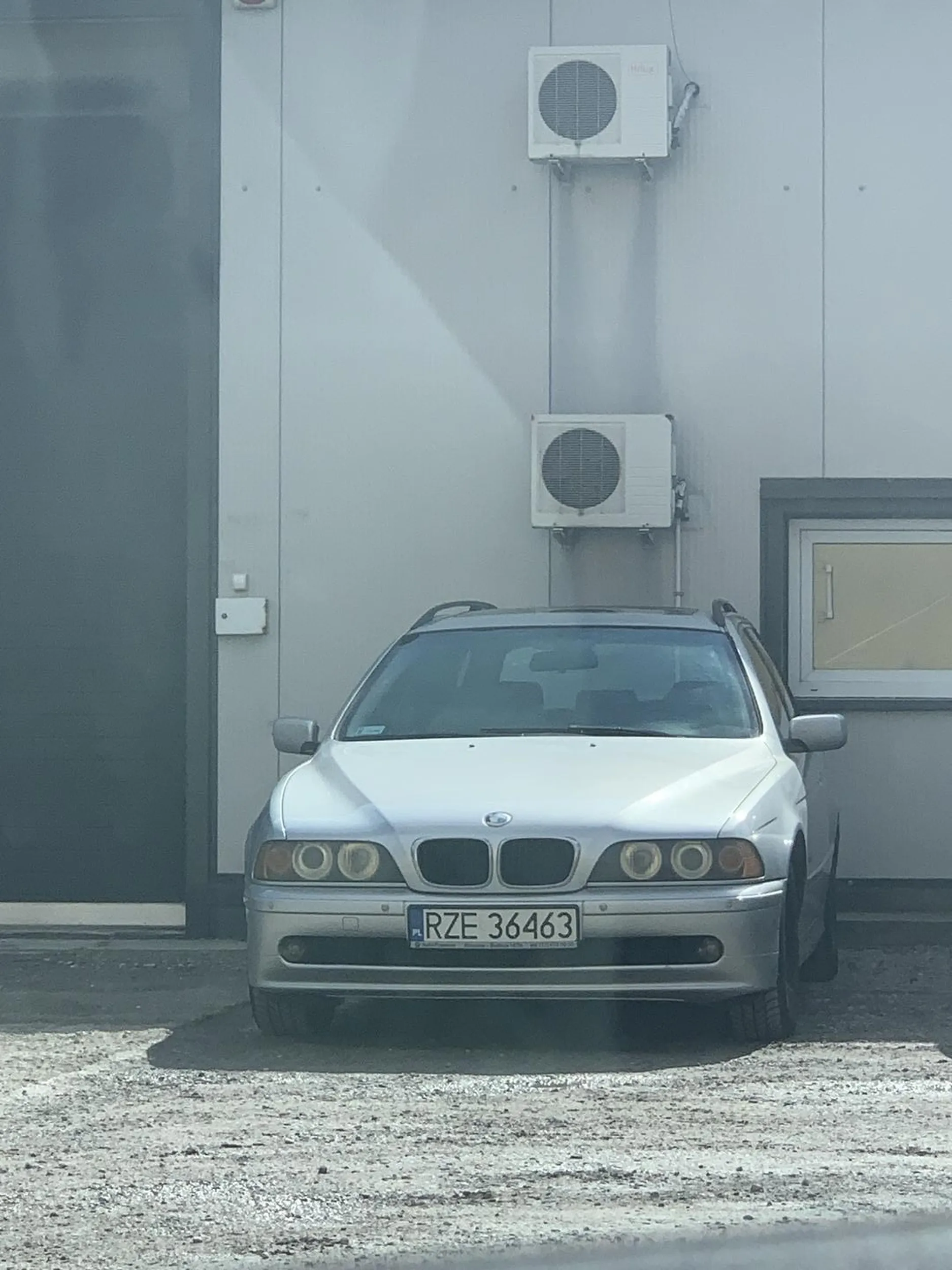 Bardzo dobrze parkujesz oby tak dalej ??