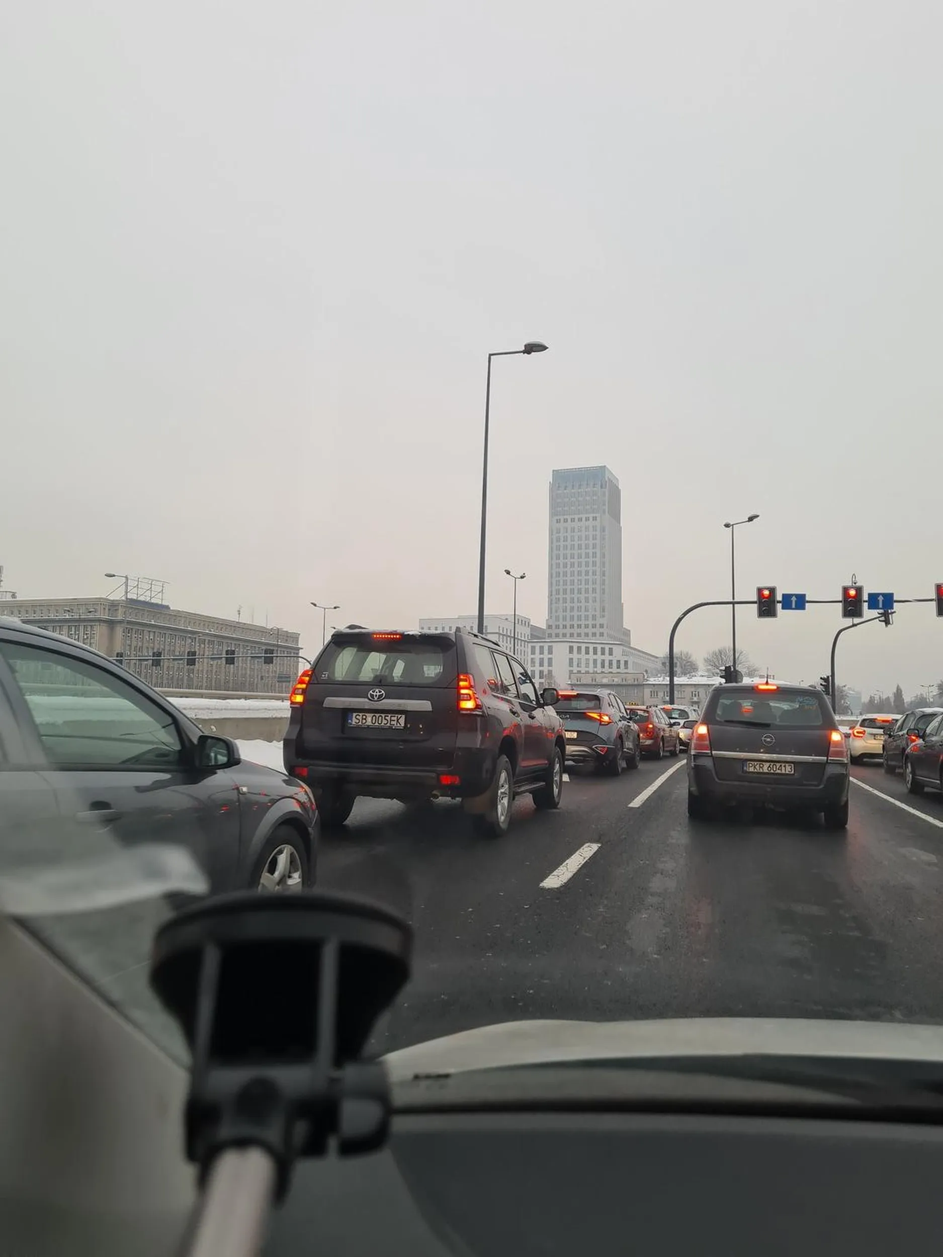 Kierowca wymusza pierwszeństwo