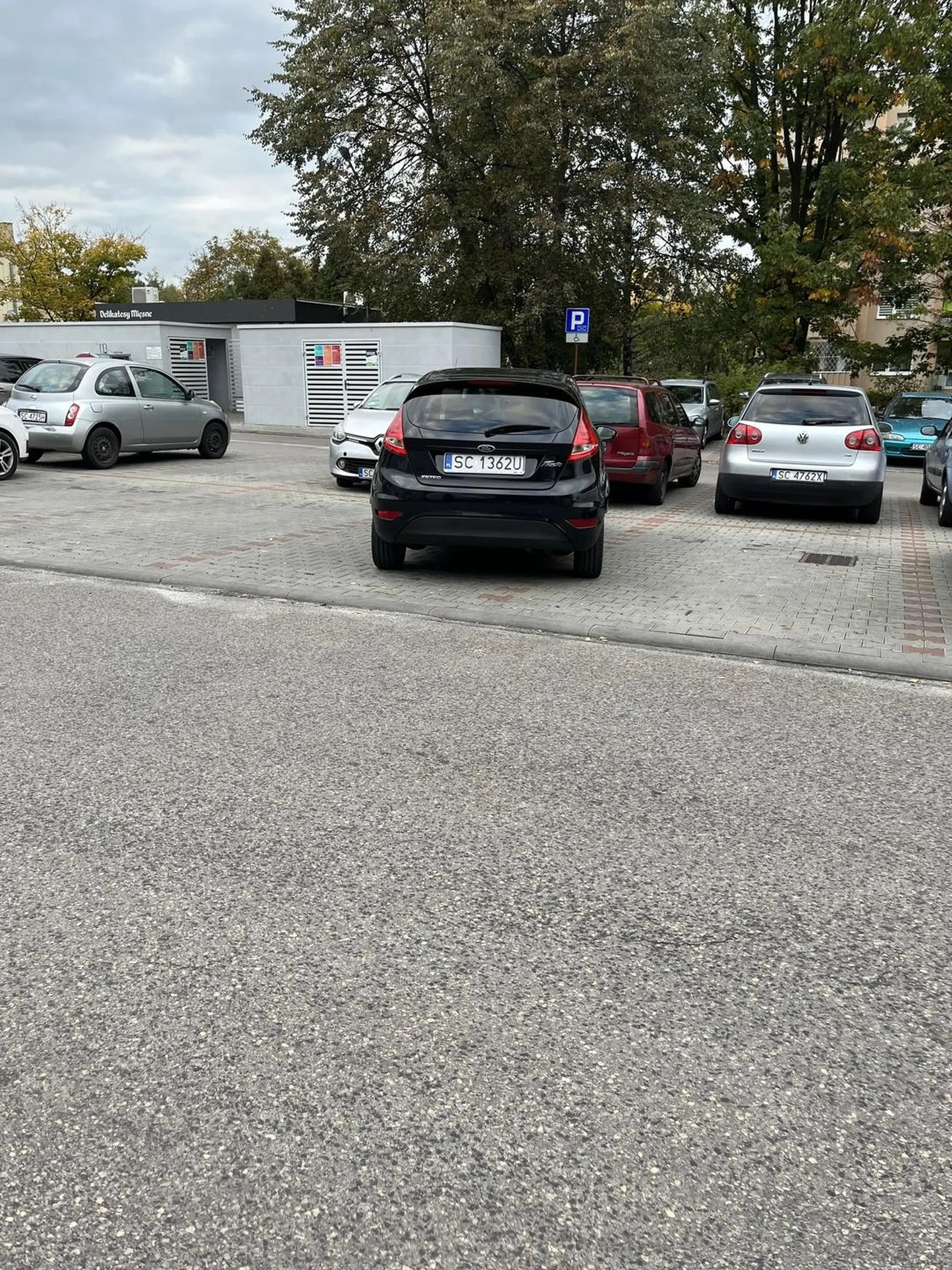 To już przedszkolaki lepiej sobie radzą z niewyjeżdżaniem za linie…