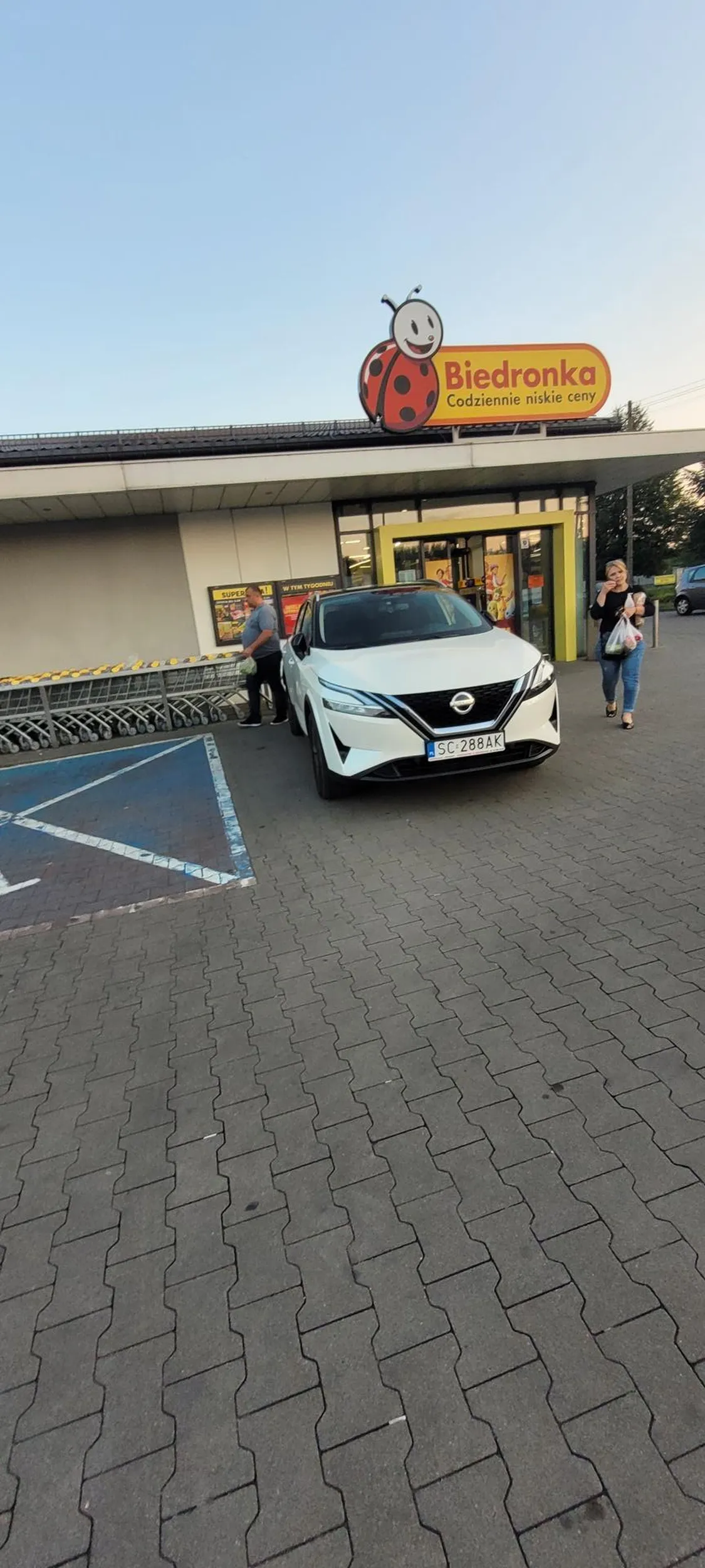 Zacznij parkować z innymi a nie pod danym dyslonten dna biedaków, biedaku