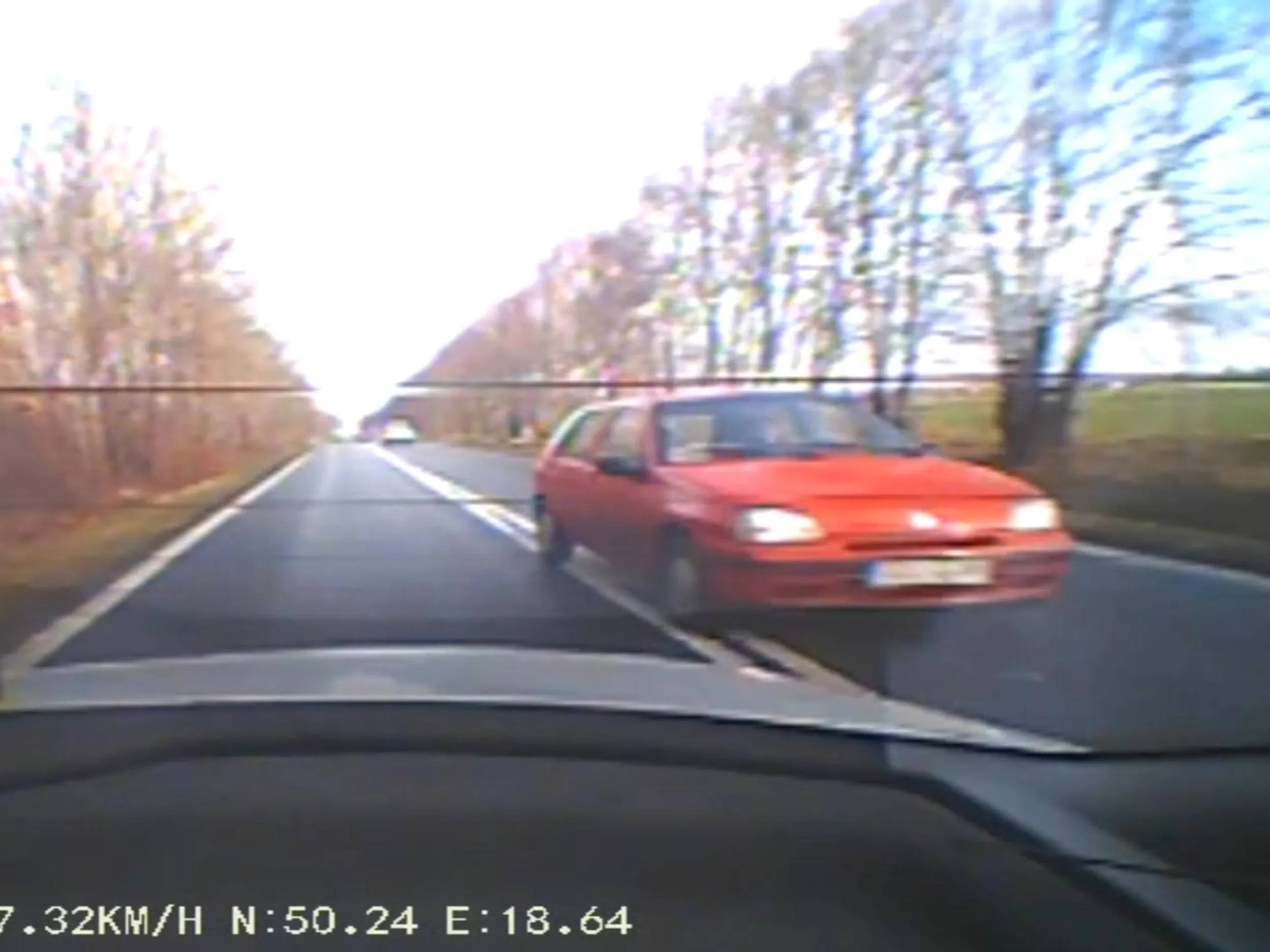 "podwójna ciągła? Nie widzę."