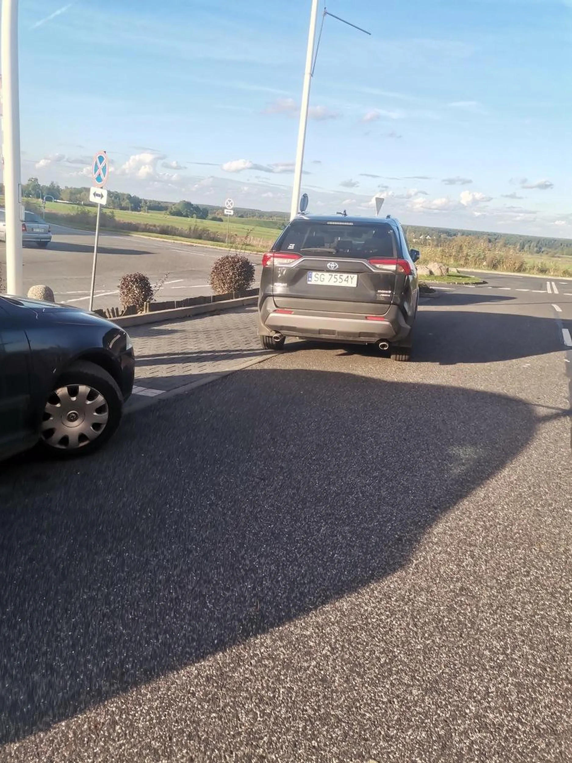 Pan pięknie parkuje