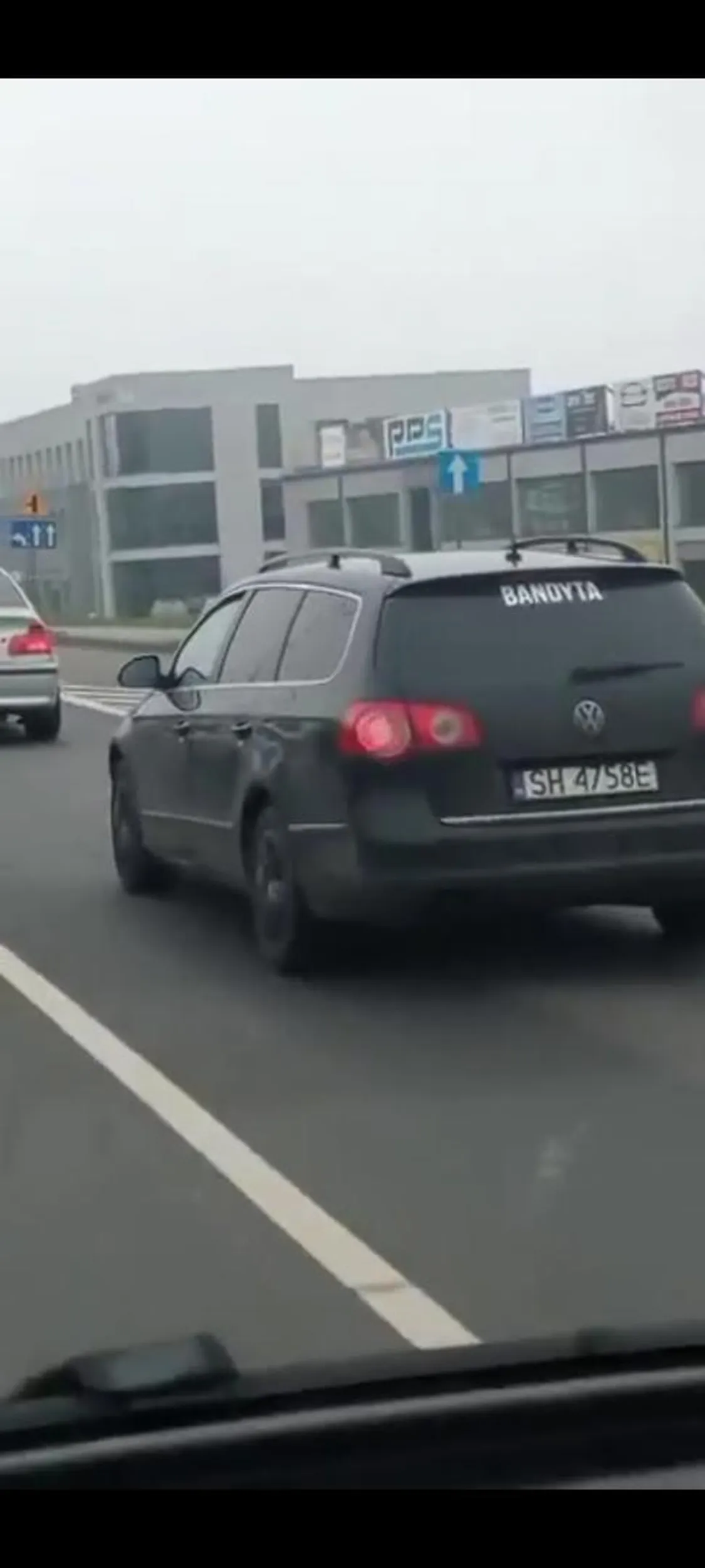 Uwaga ! Janusz Bandyta !