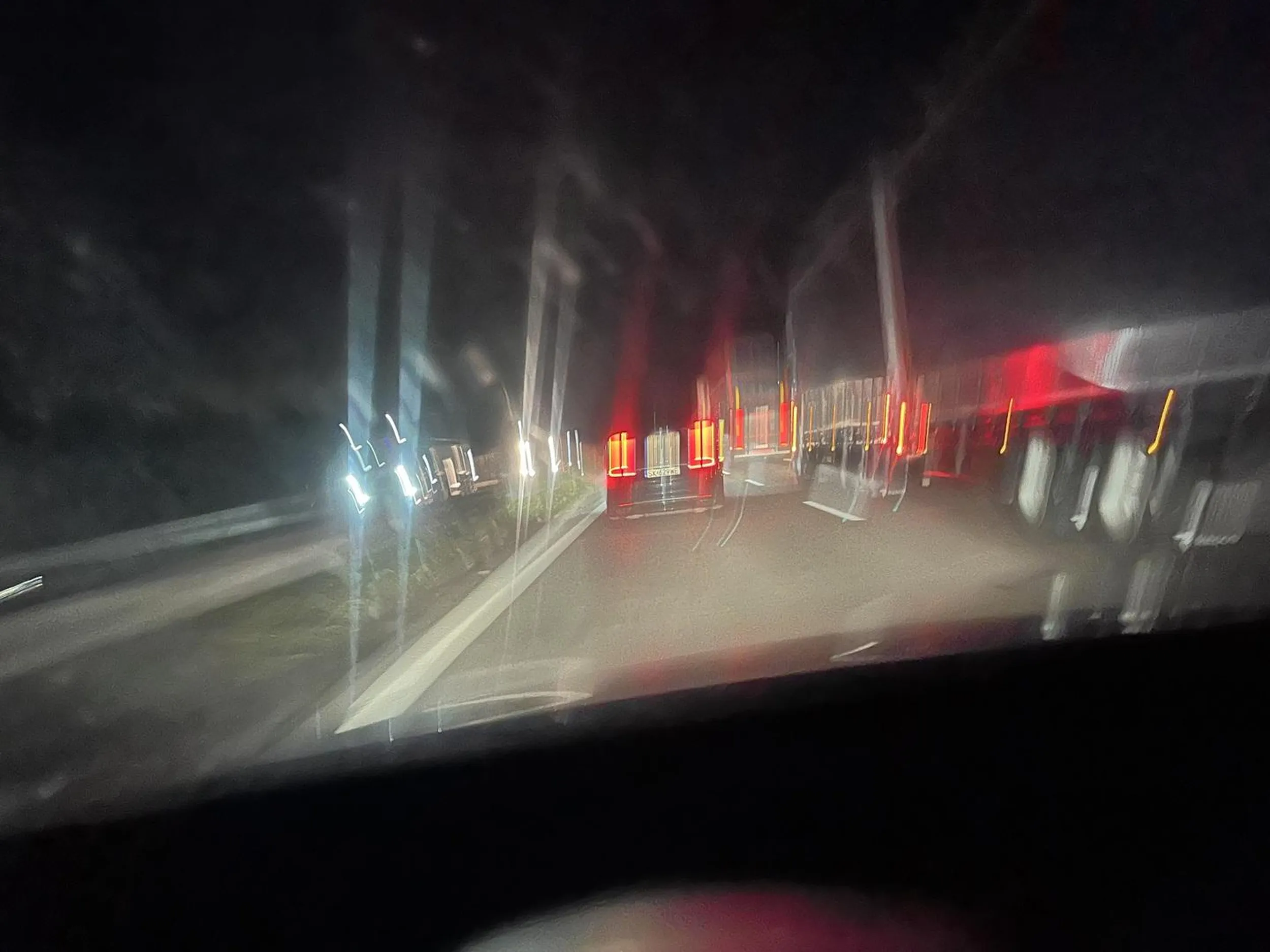 Dobry kierowca bez dwóch zdań, miło było poznać na trasie Szklarska Wrocek pozdrawia kierowca czarnego Passata