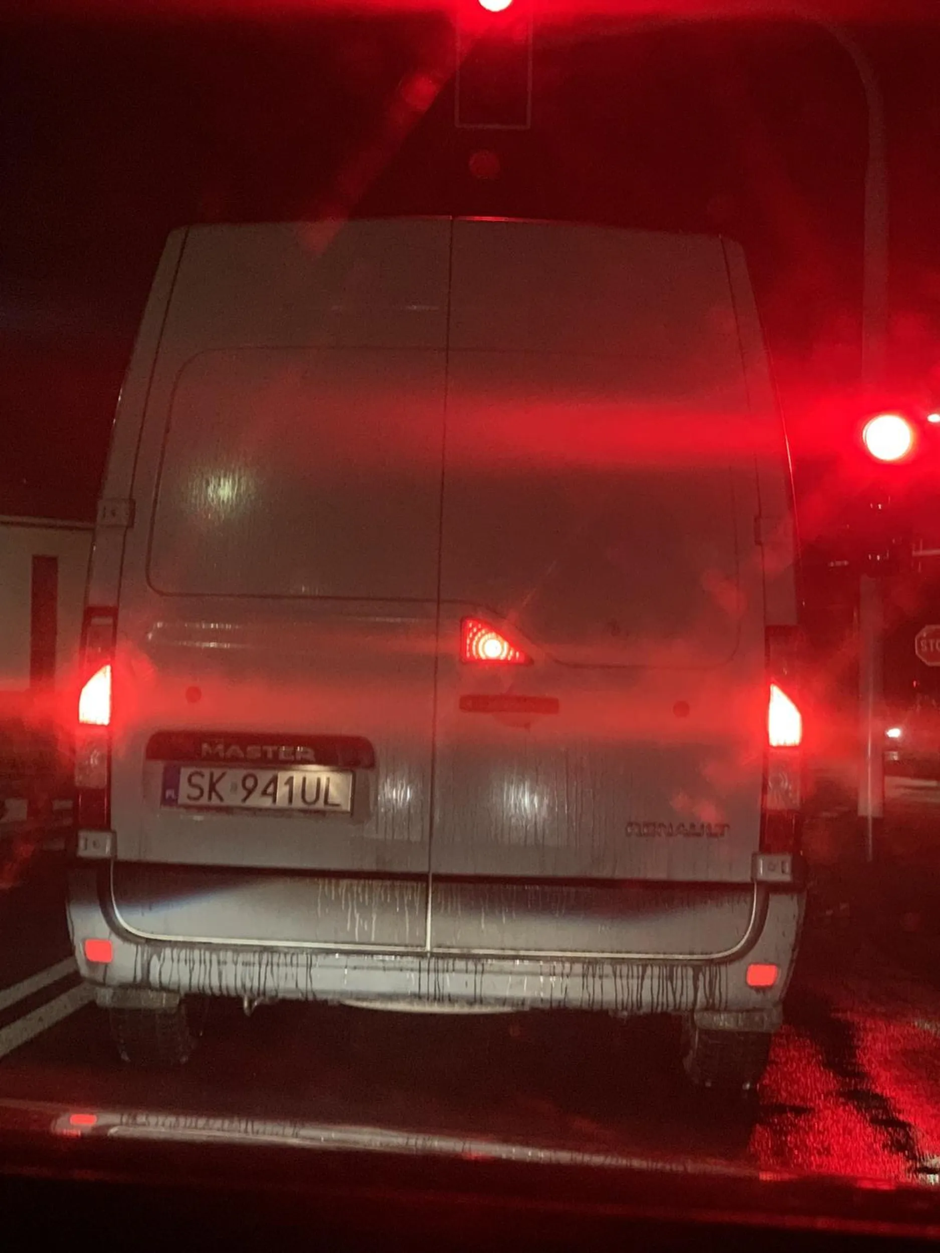 Pozdrawiam busiarza, norma zrobiona! Najlepszy kierowca!