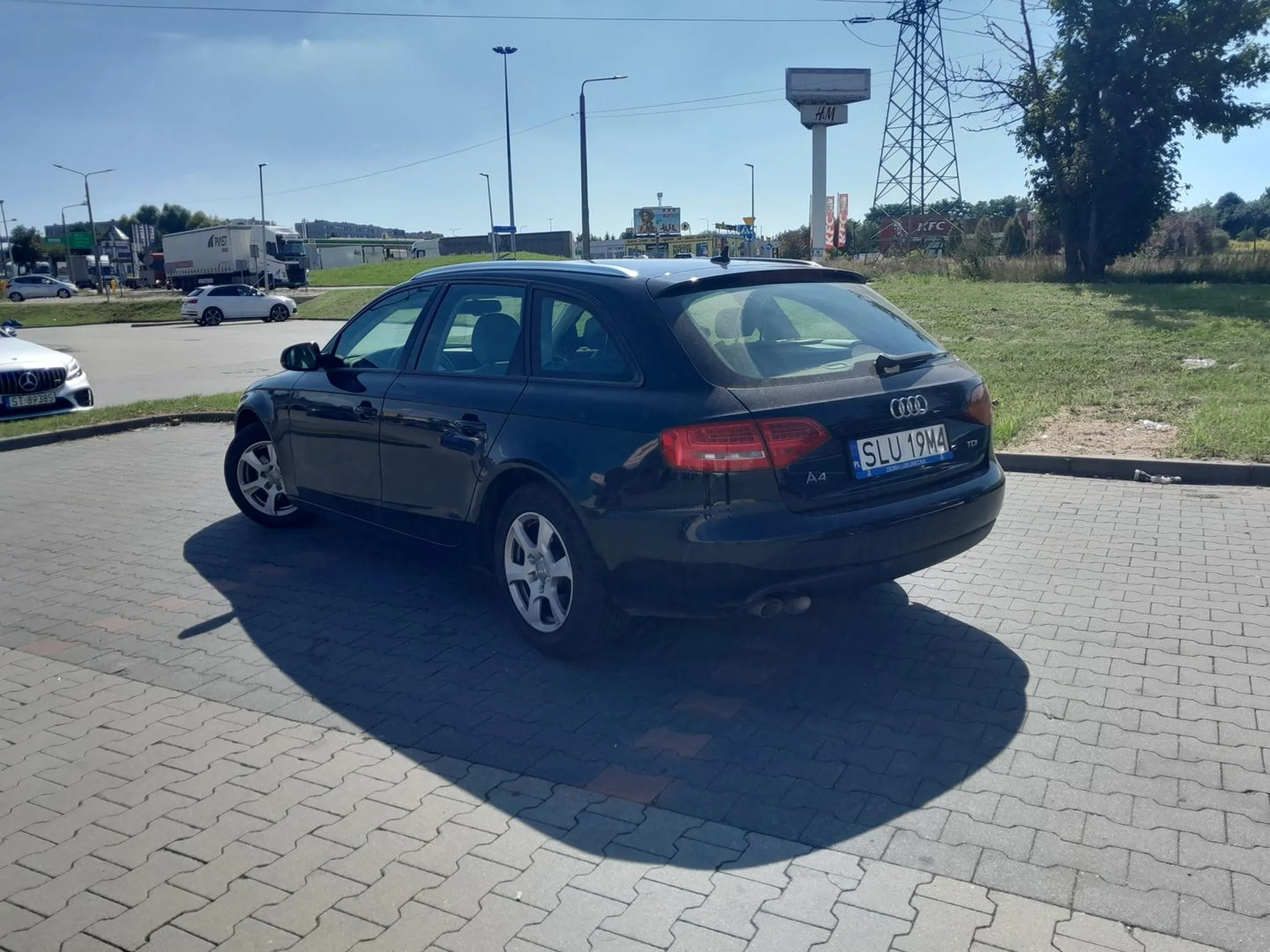 Marka samochodu delikwenta mowi wszystko