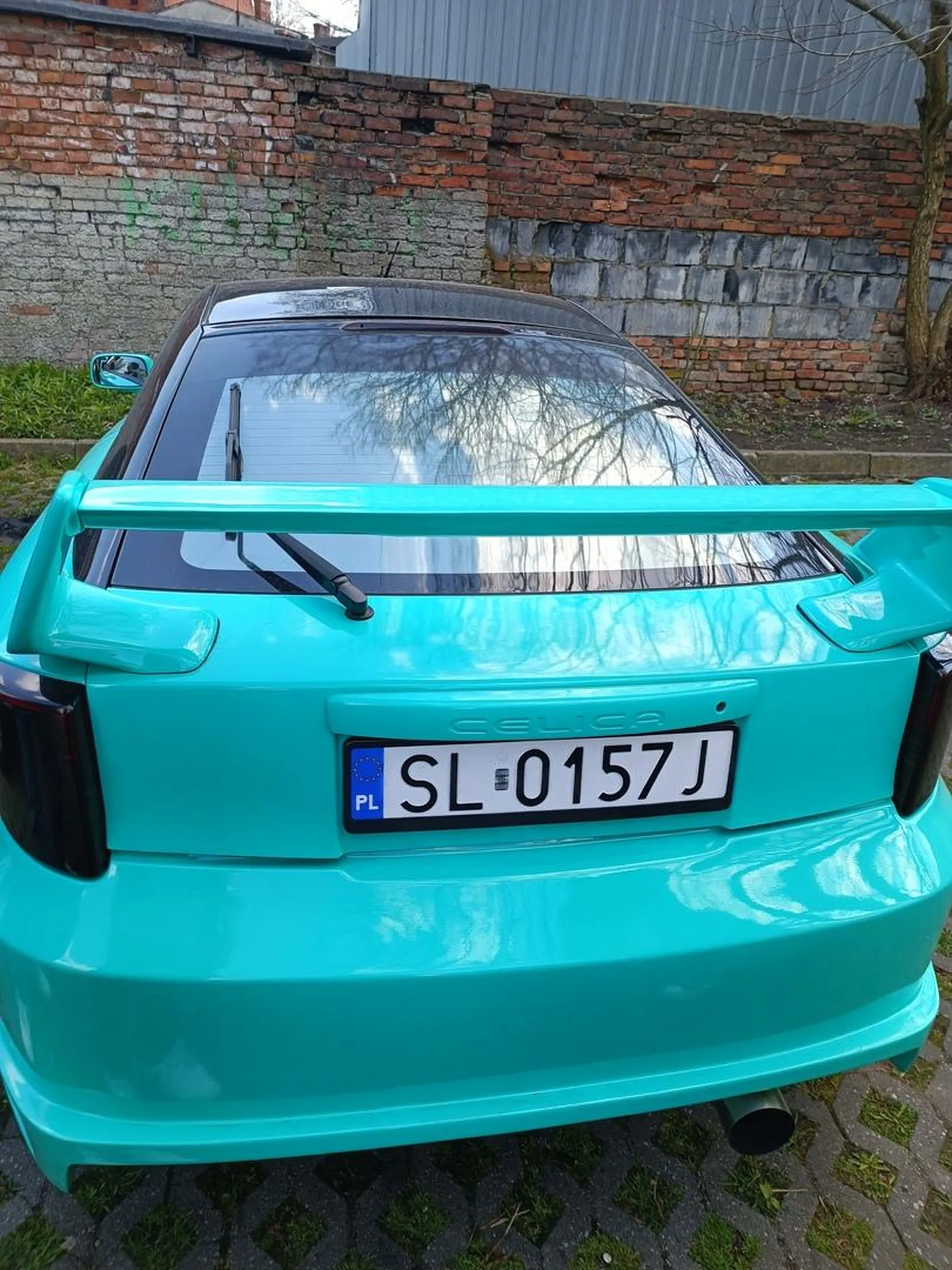 zajebista fura powiem wam z bagola pachnie czekoladom