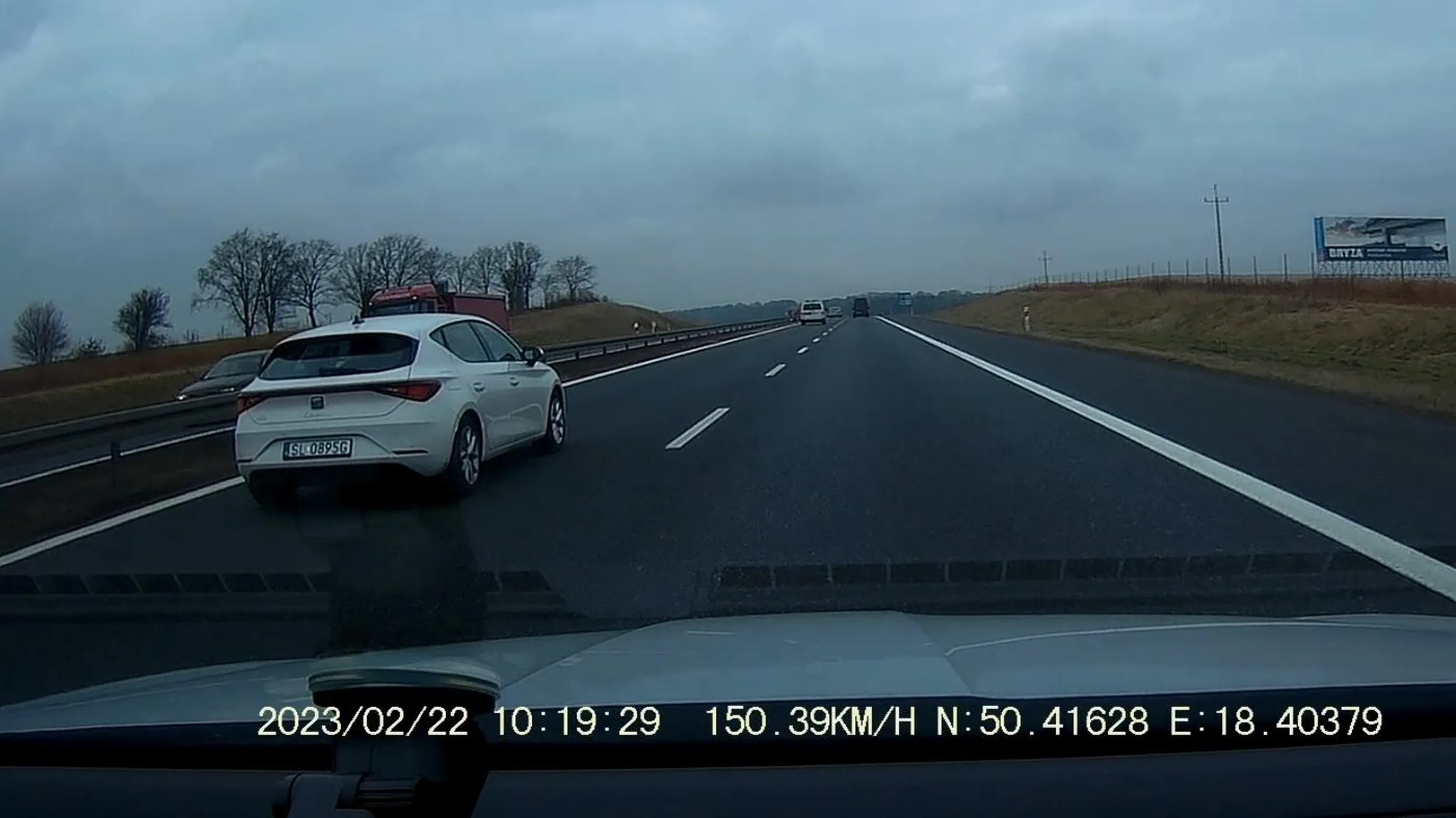 Miszcz lewego pasa...