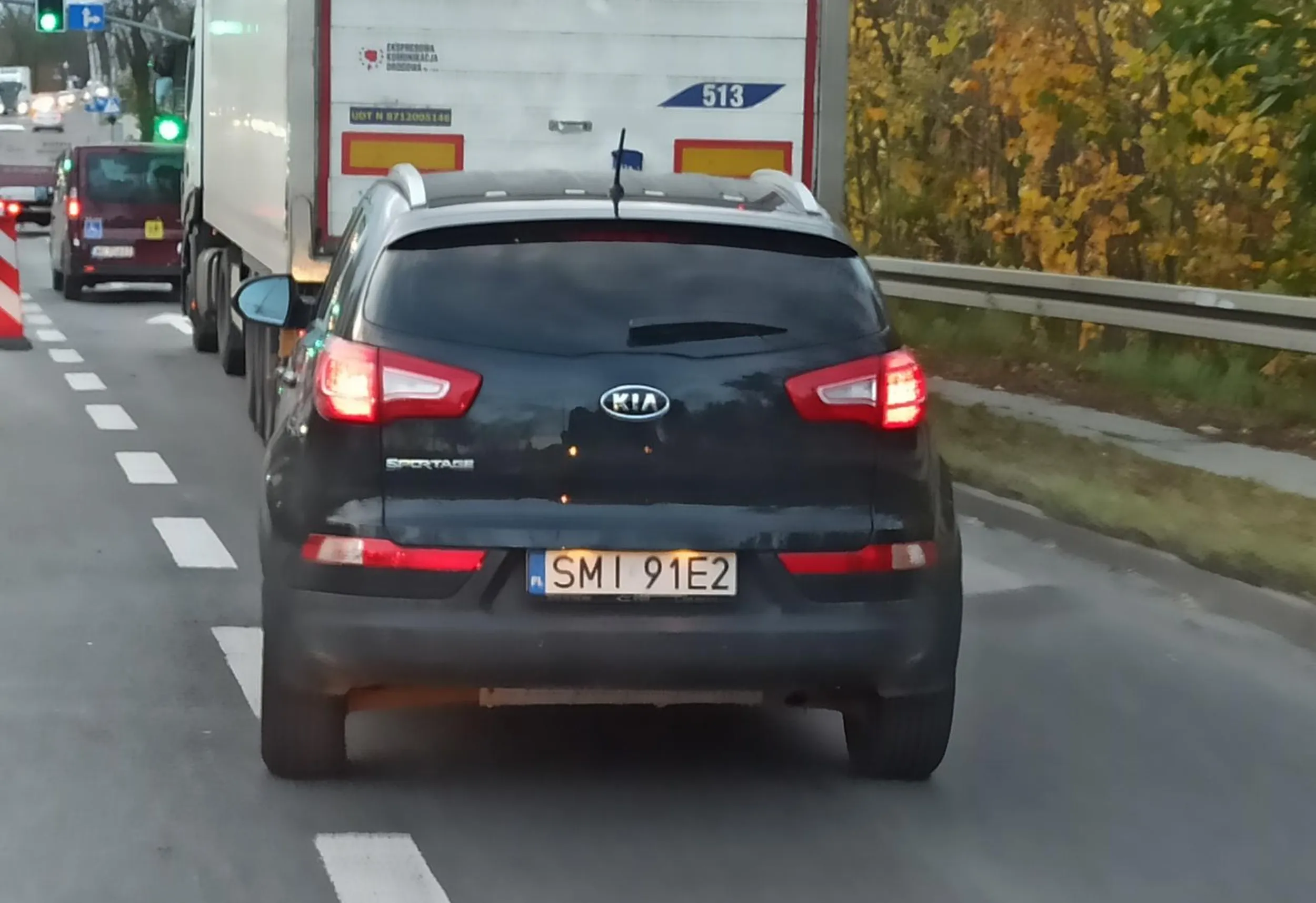 Chamsko wyjeżdża i brak kultury jazdy.