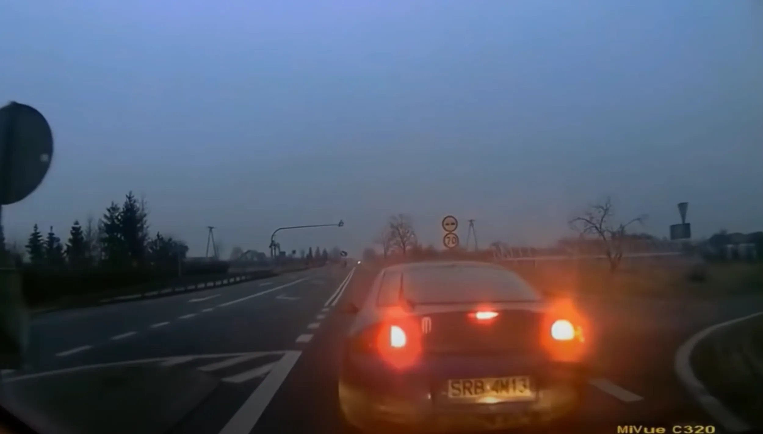 Kierowca wymusza odszkodowanie