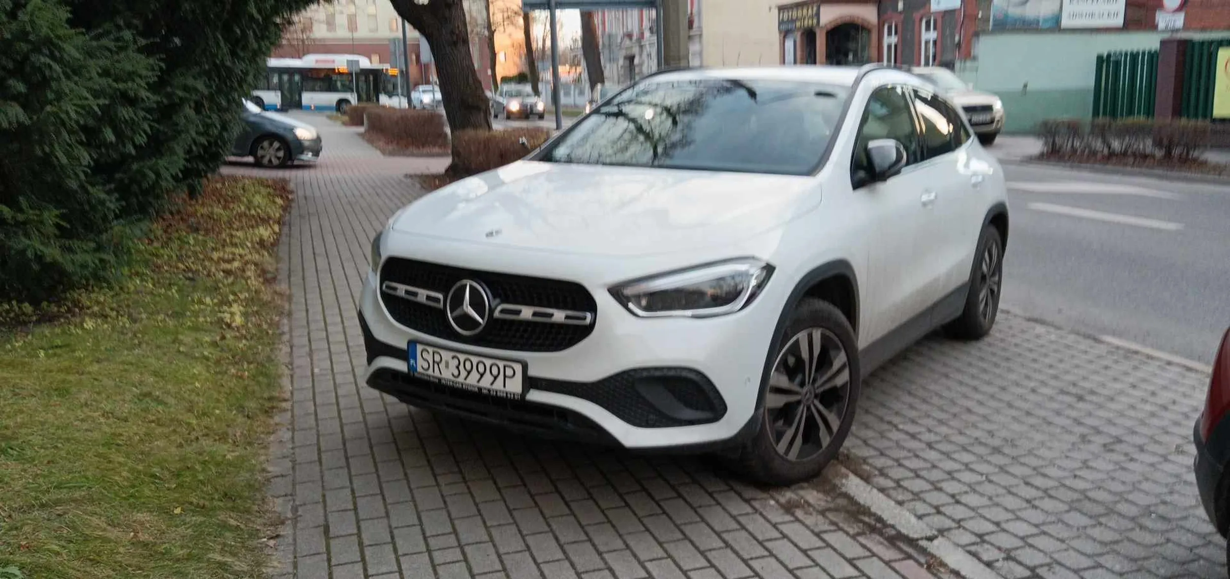 Proszę nauczyć sie parkować