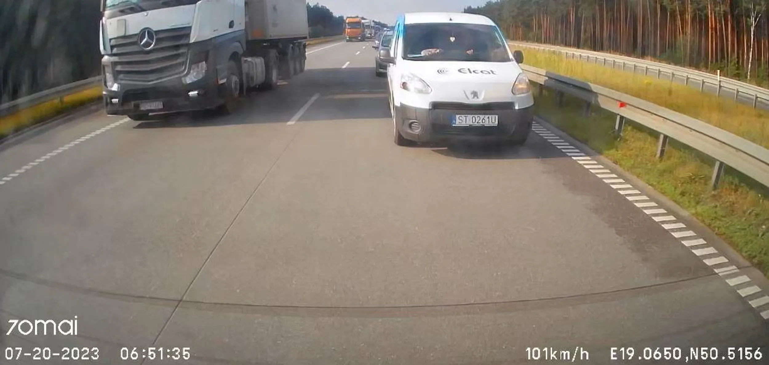 definitywnie bezpieczna odległość na drodze ekspresowej