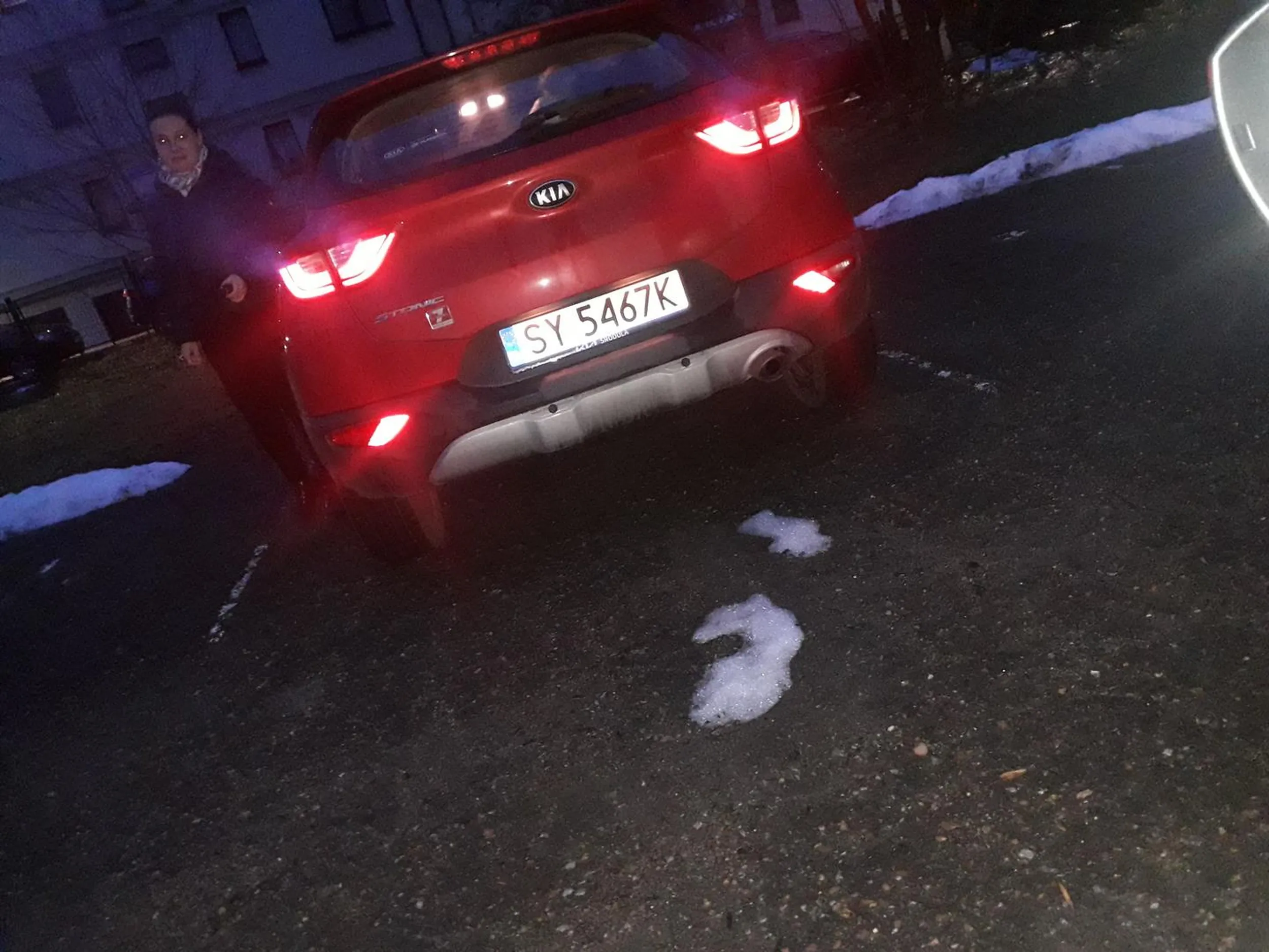 Niedorozwinieta kobieta wymusza pierwszeństwo i głupio pyta A Pan co? Ma szczęście że zdążyłem wyhamować