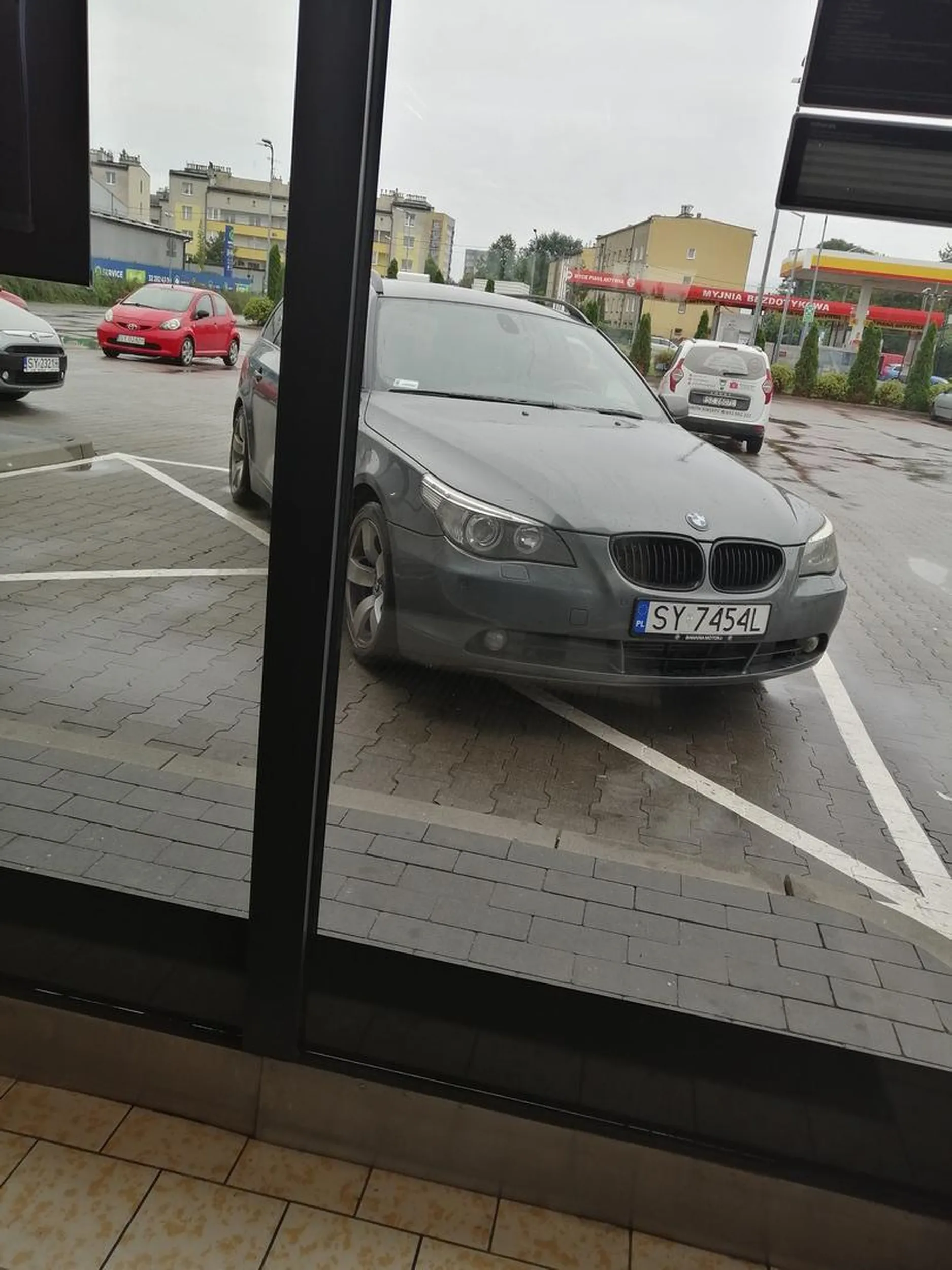 Pojazd Uprzywilejowany "sprawny inaczej"