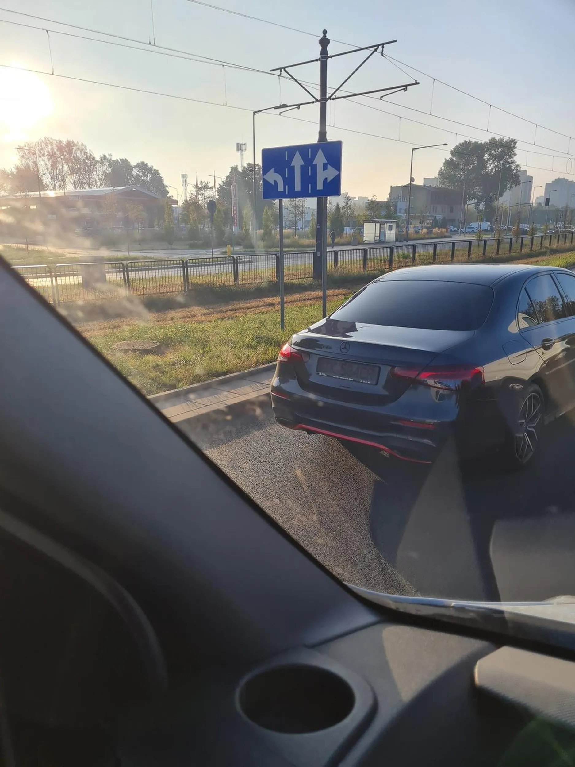 Czytelność tablic - zgodnie z przepisami.