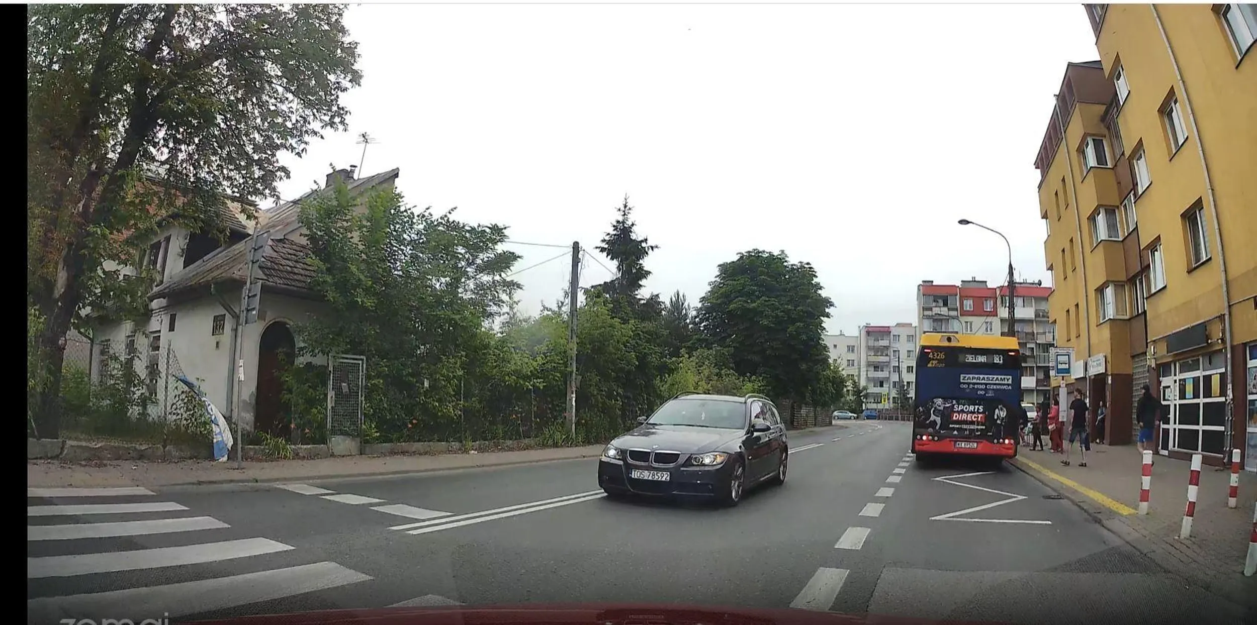 Kierowca myśli, że mieszka w Anglii, o mało we mnie nie wjechał. Naucz sie jezdzić palancie