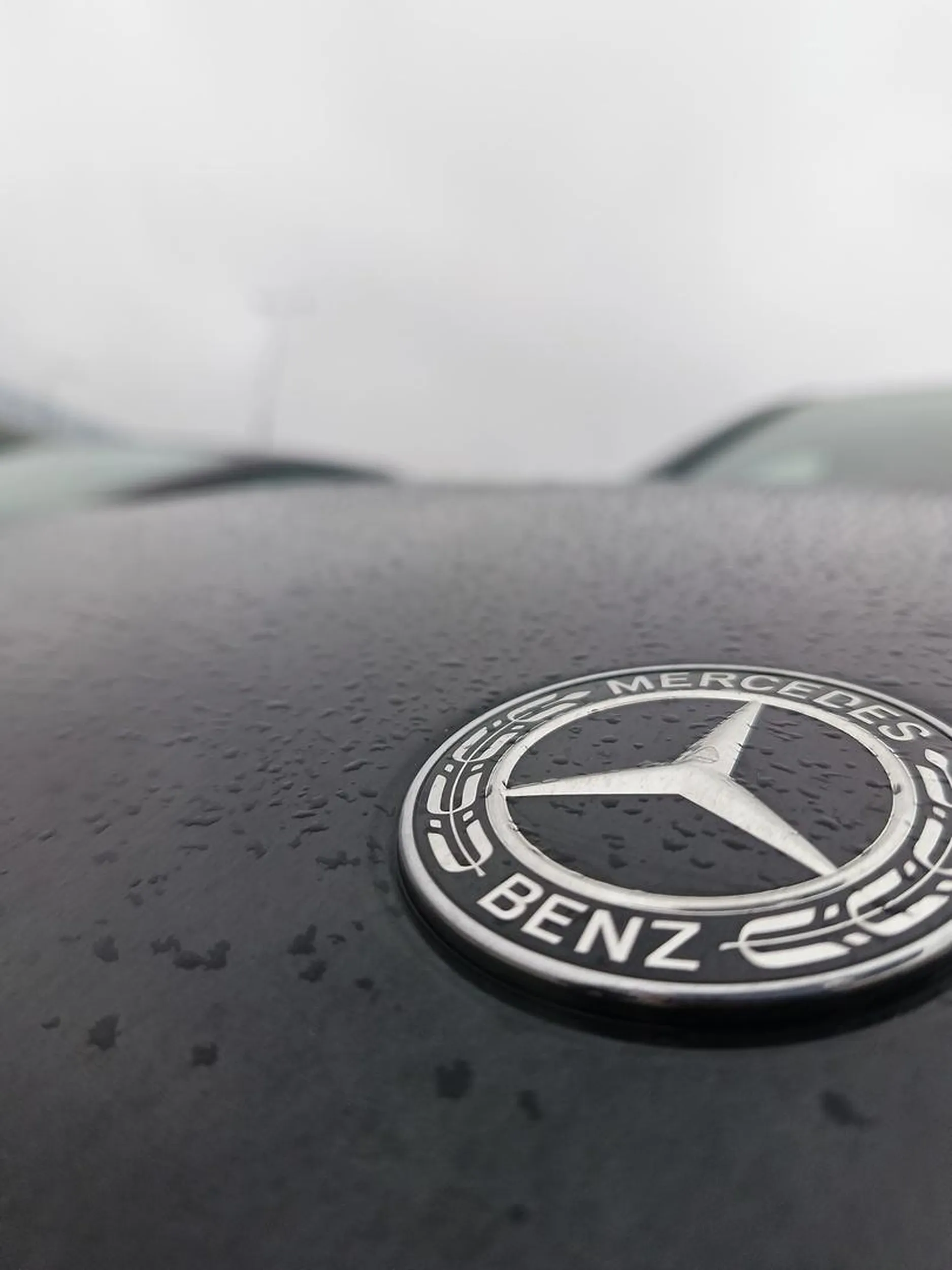 miły kierowca i przystojny? piekny mercedesik zakochałem sie w nim(dzieki za przygazowanie) ig: mlodyludwik12