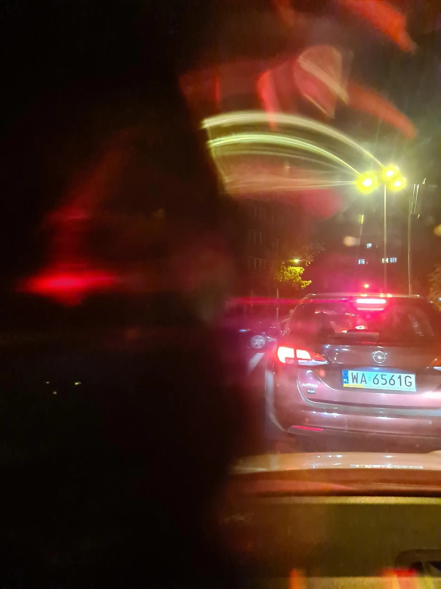 Kierowca wymusza pierwszeństwo