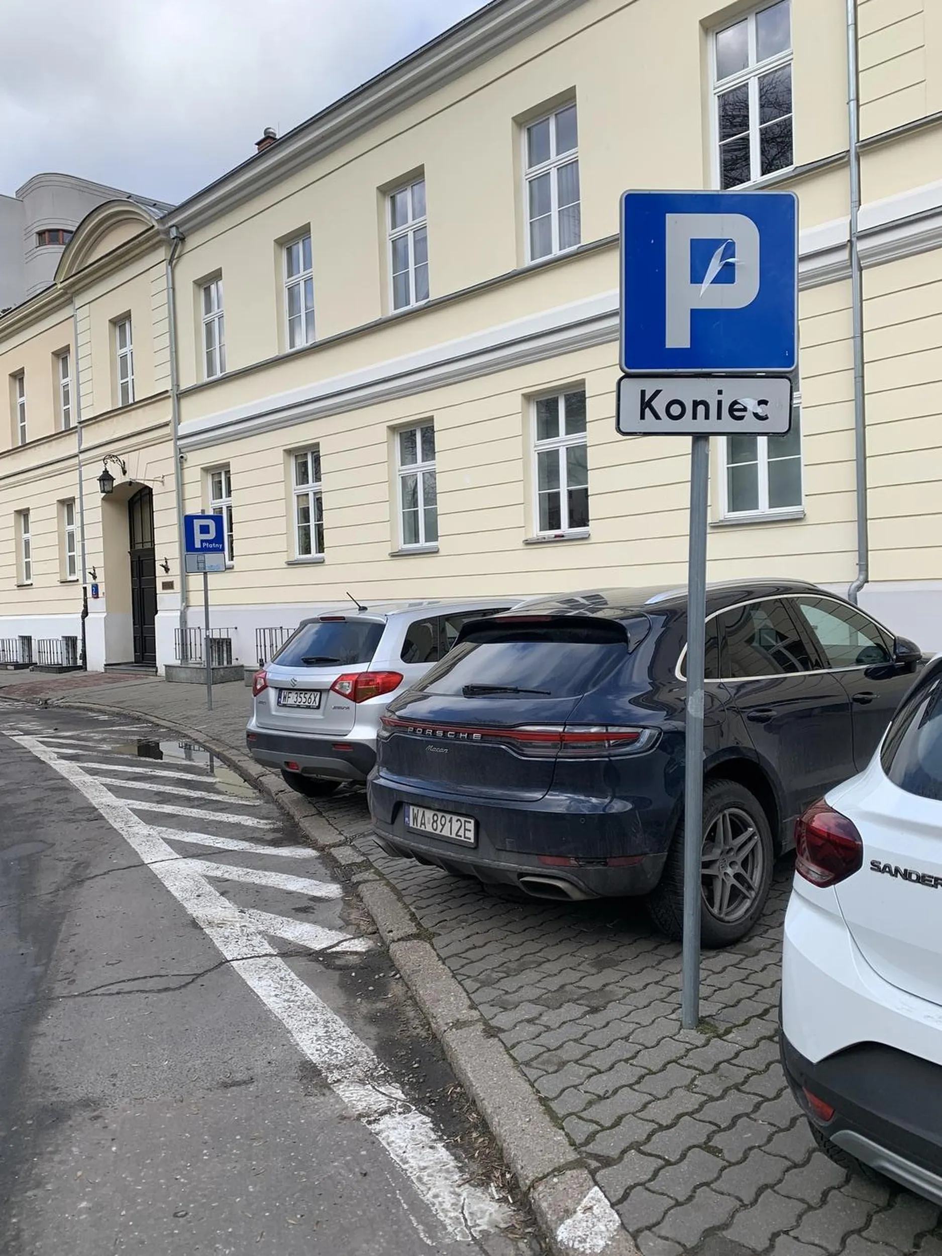 Drogie auto mam, więc przepisy nie interesują mnie