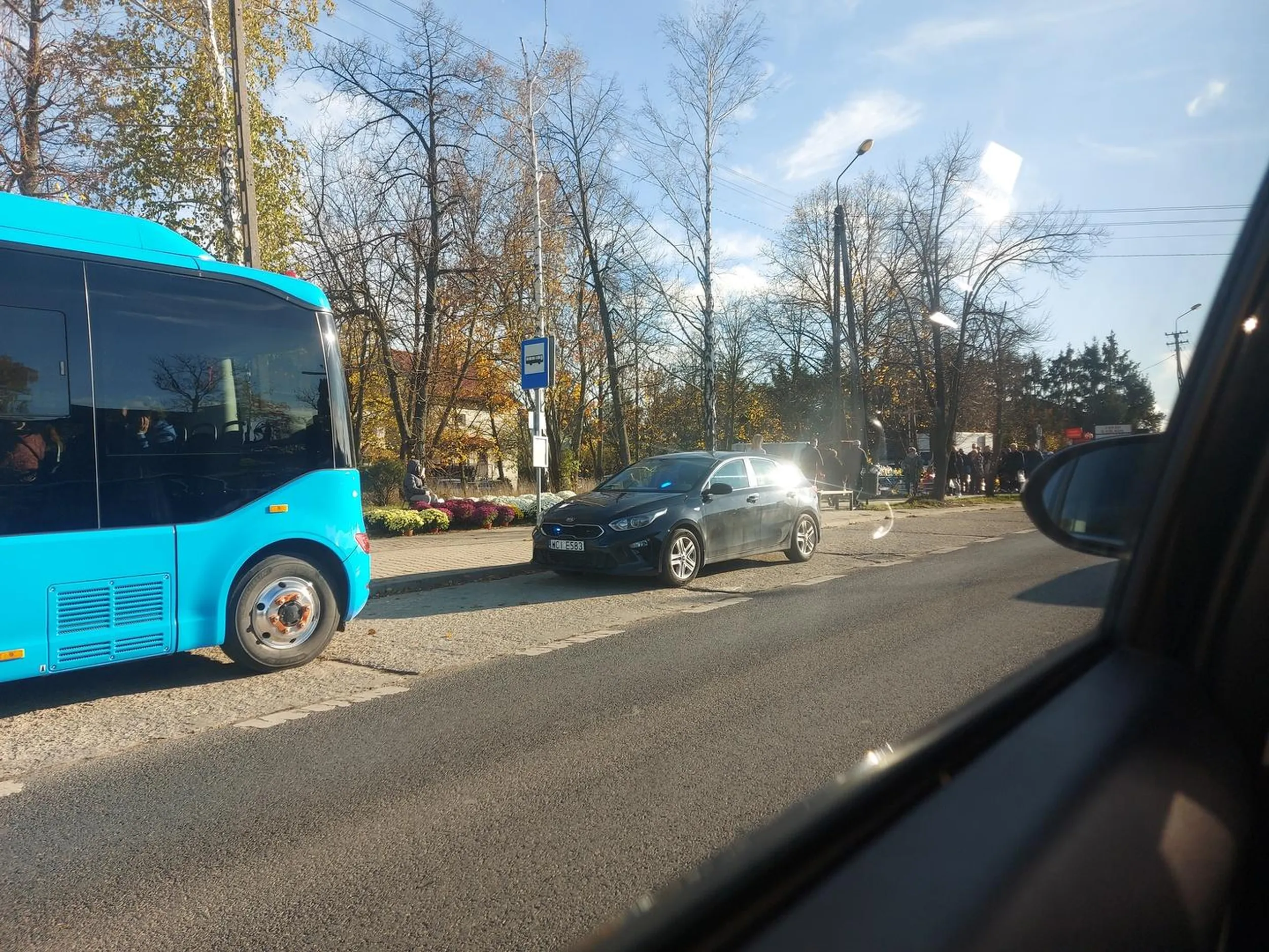 Dali mi mandat 500zł nie poleca.