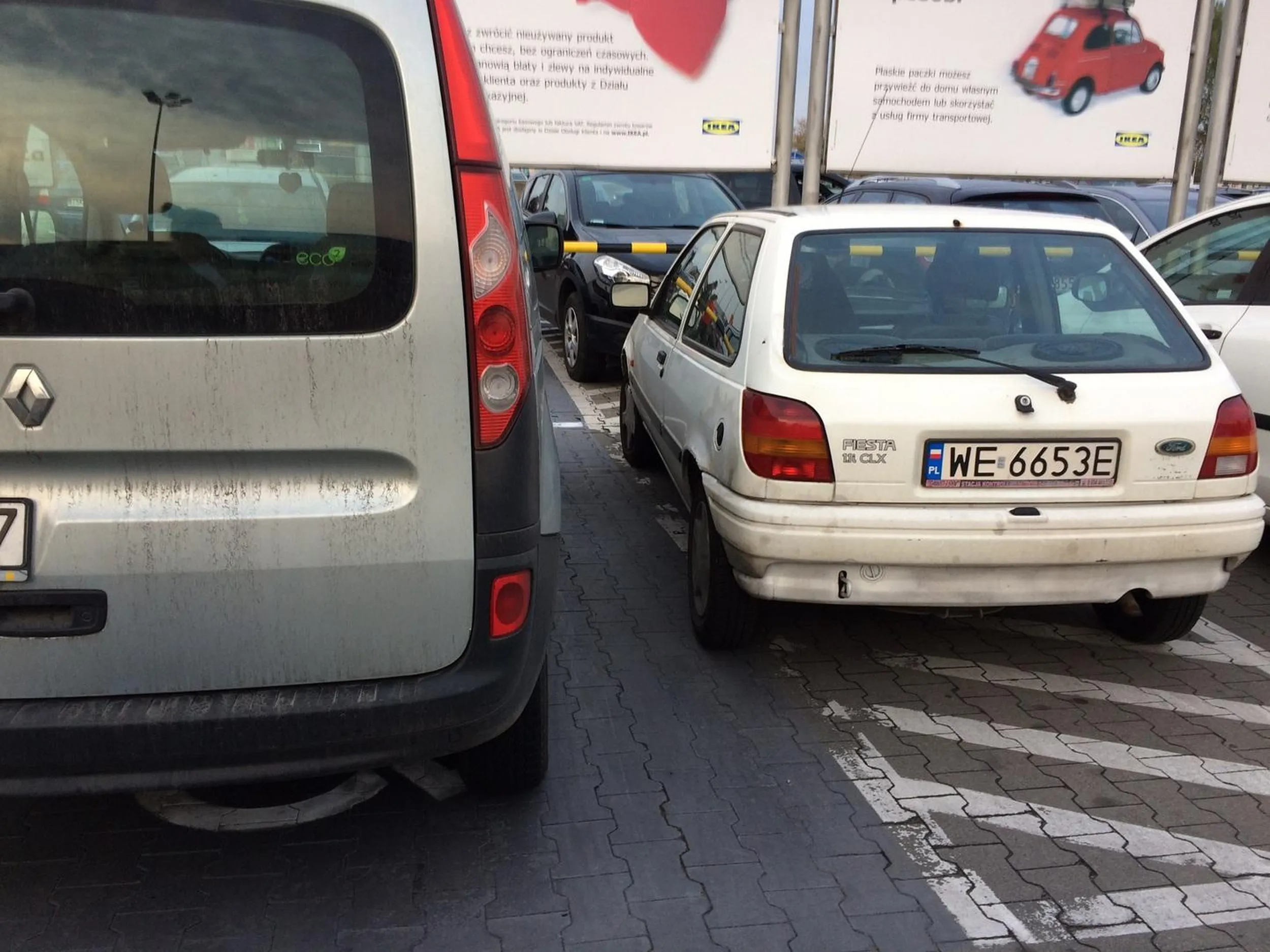 Dzięki za nieumożliwienie wsadzenia niepełnosprawnego dziecka do samochodu ?