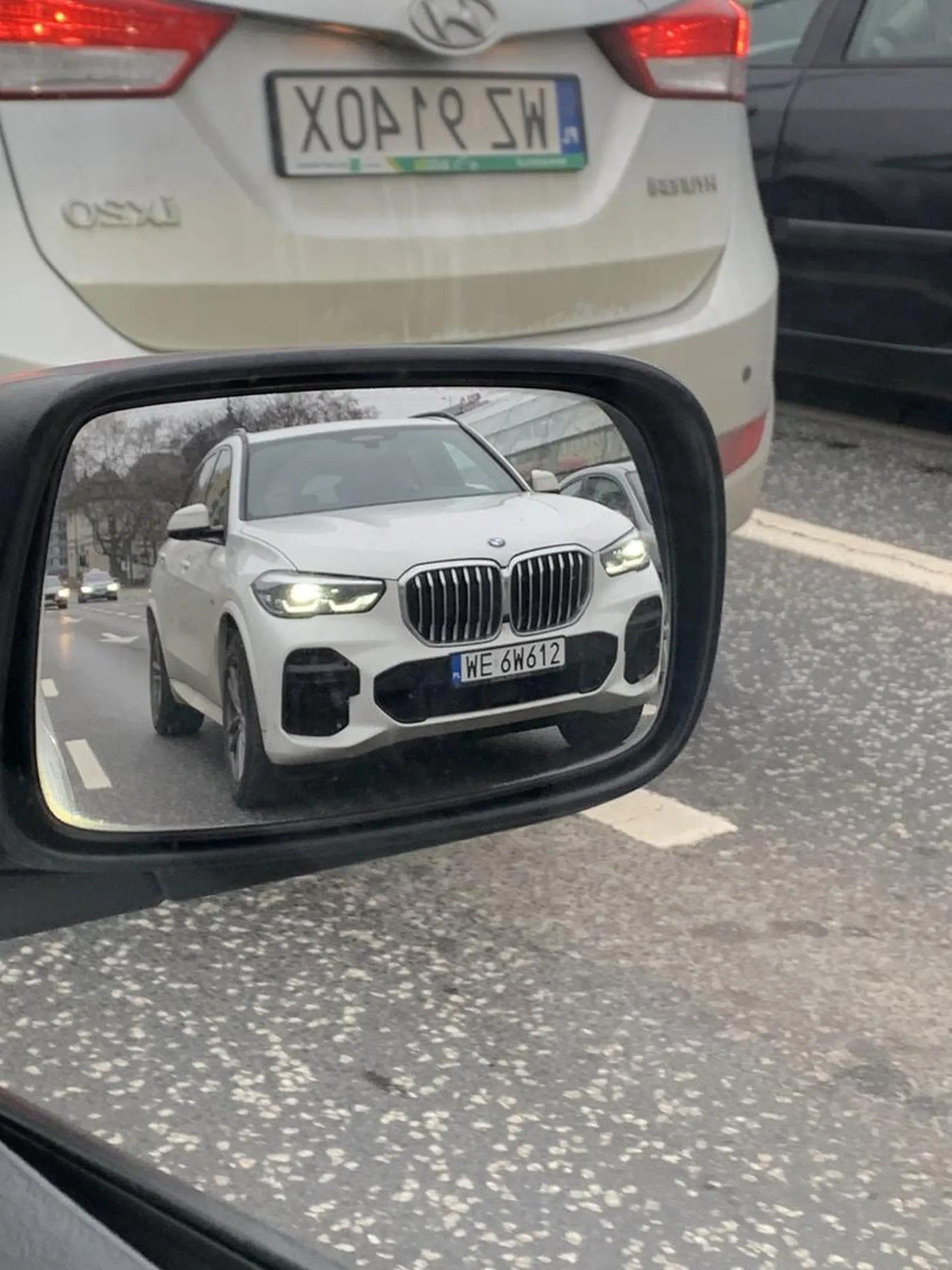 Agresywna jazda bez kierunków, stwarzanie niebezpieczeństwa w ruchu przez brak cierpliwości to nie sposób na życie