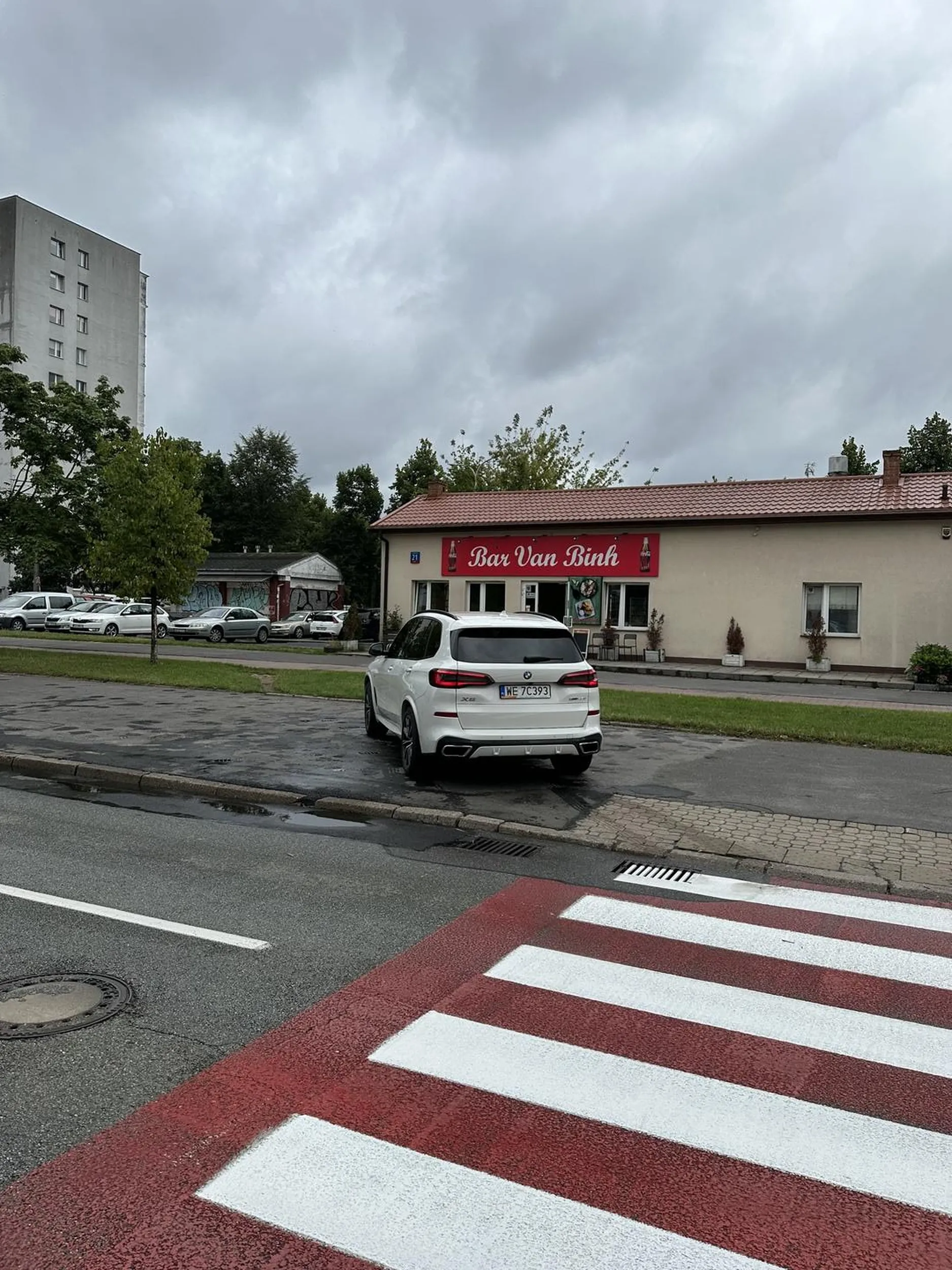 Naucz się gburze parkować, a zwłaszcza gdzie nie można parkować!