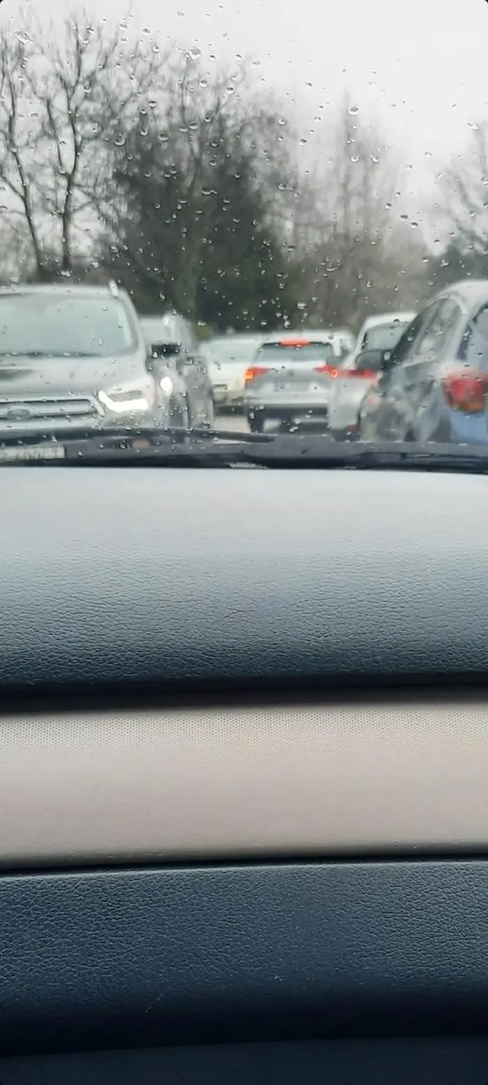 Cymbal przyblokowal dziś wjazd i wyjazd ul wikowyja