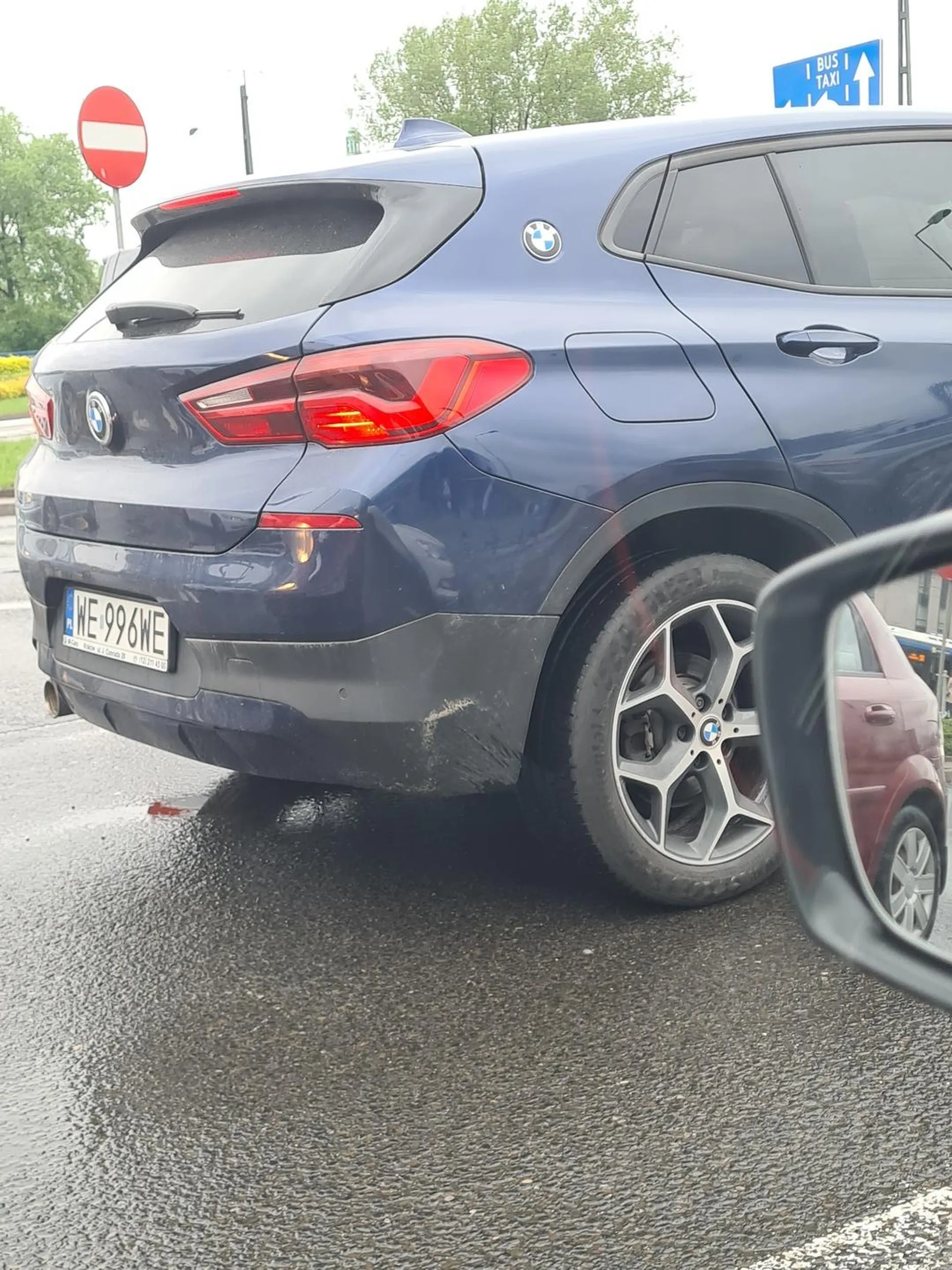 Kierowca nerwowy i jeździ niebezpiecznie