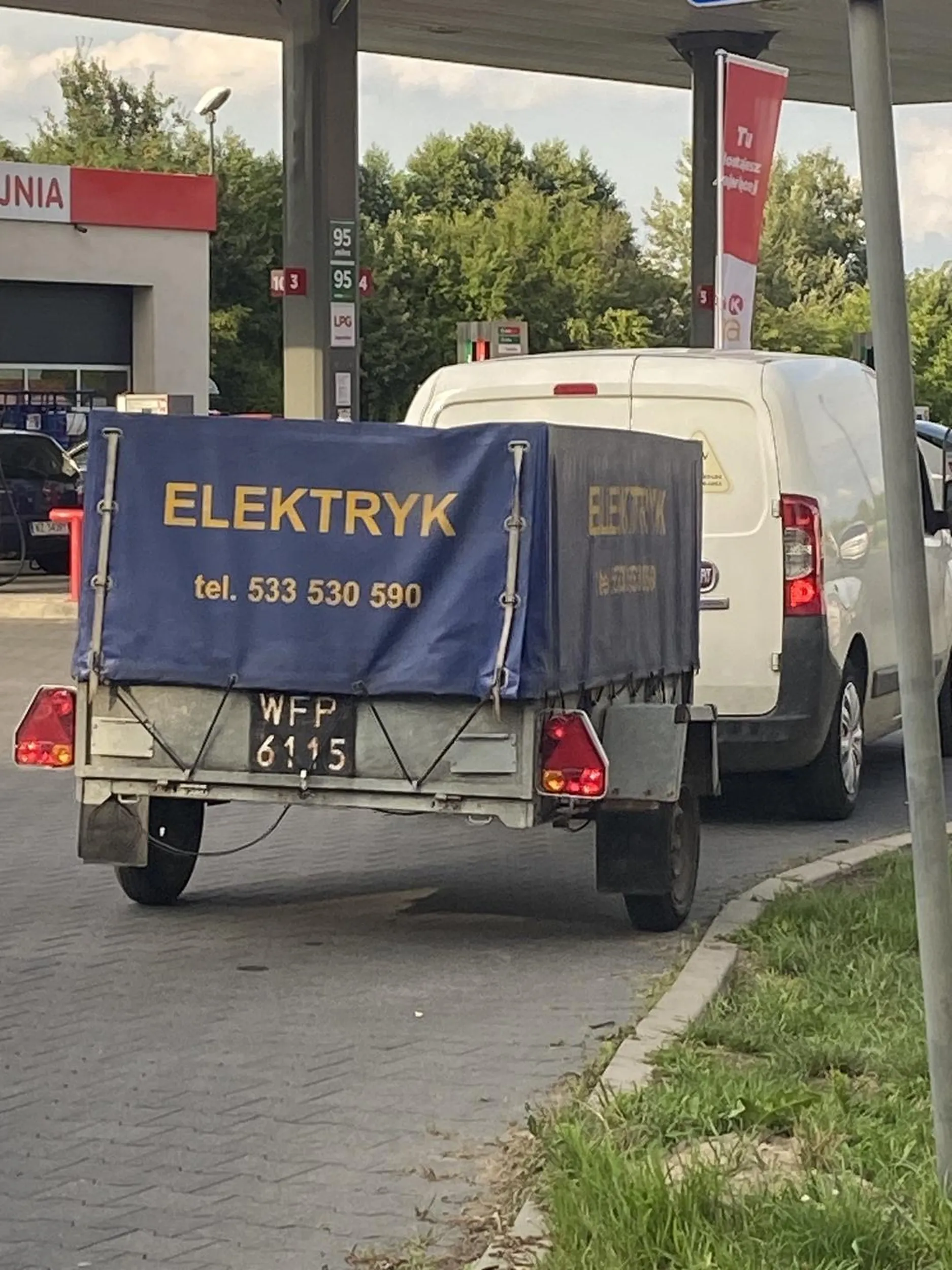 Przyczepa elektryka, bardzo polecam