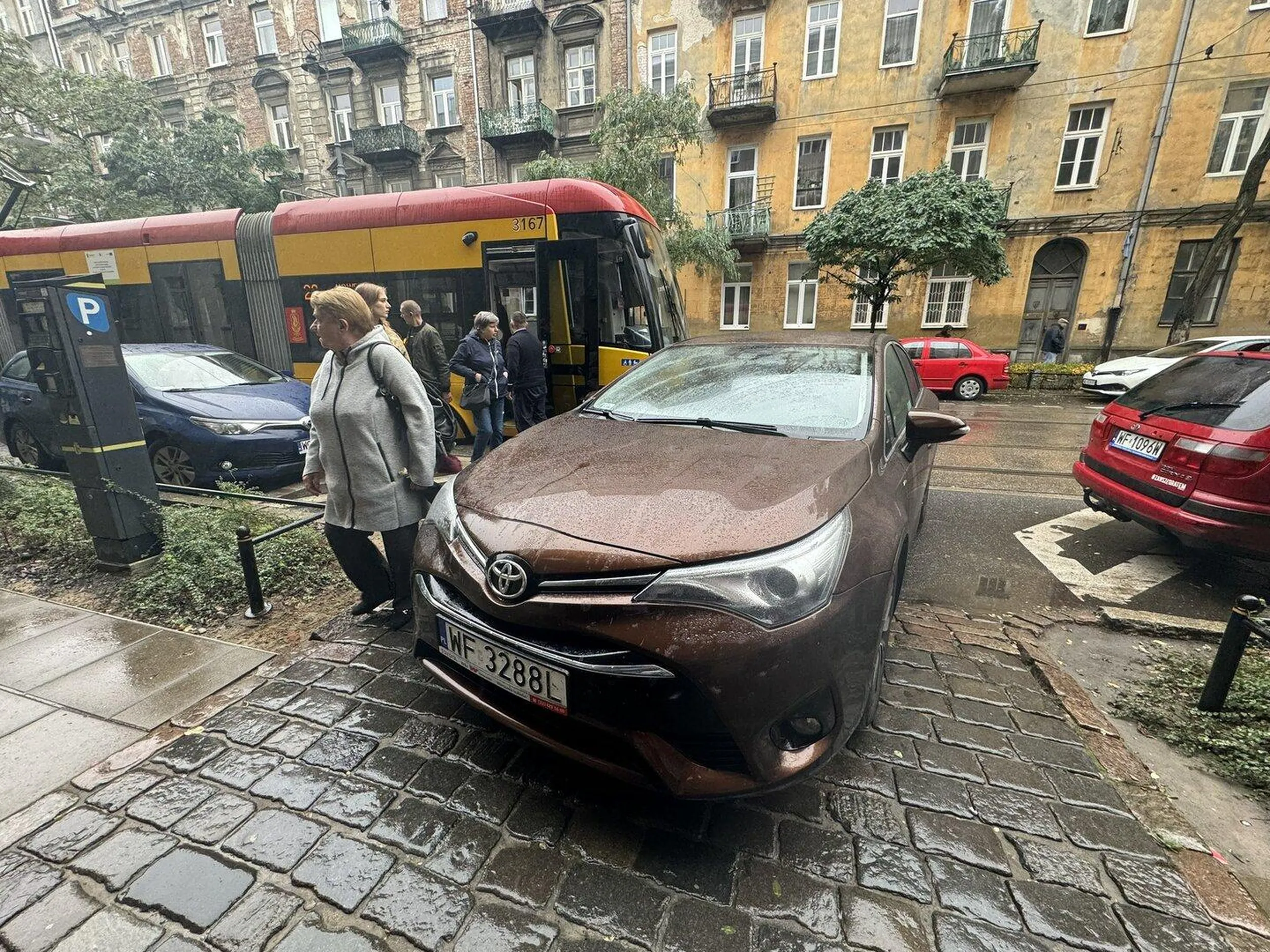 Wracaj na Grochów fajansie!