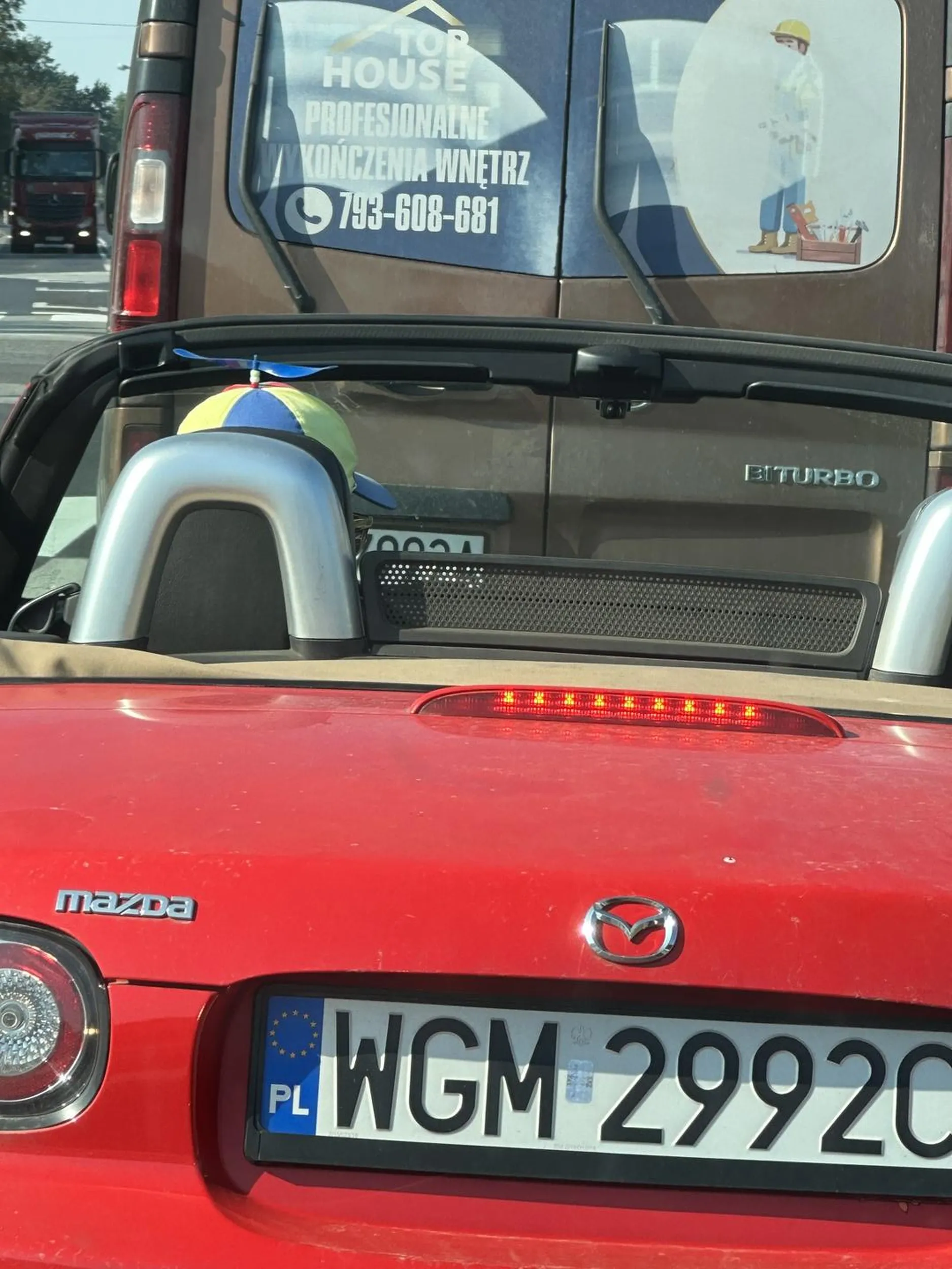 Gościu, zrobiłeś mi dzień tą czapeczką. Dobrze, że jesteś ??