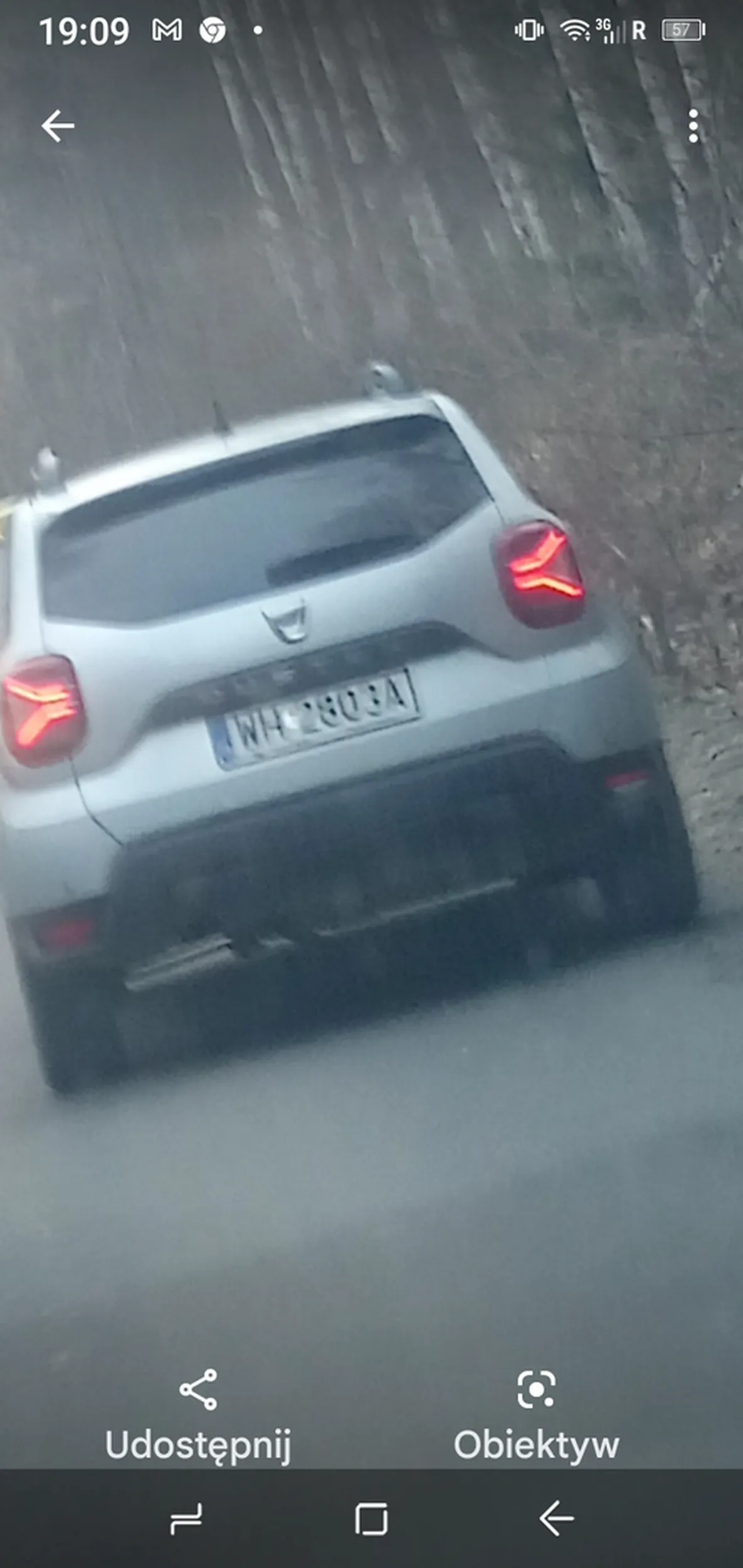 Jeździ jak pijany. Wymusza pierwszeństwo