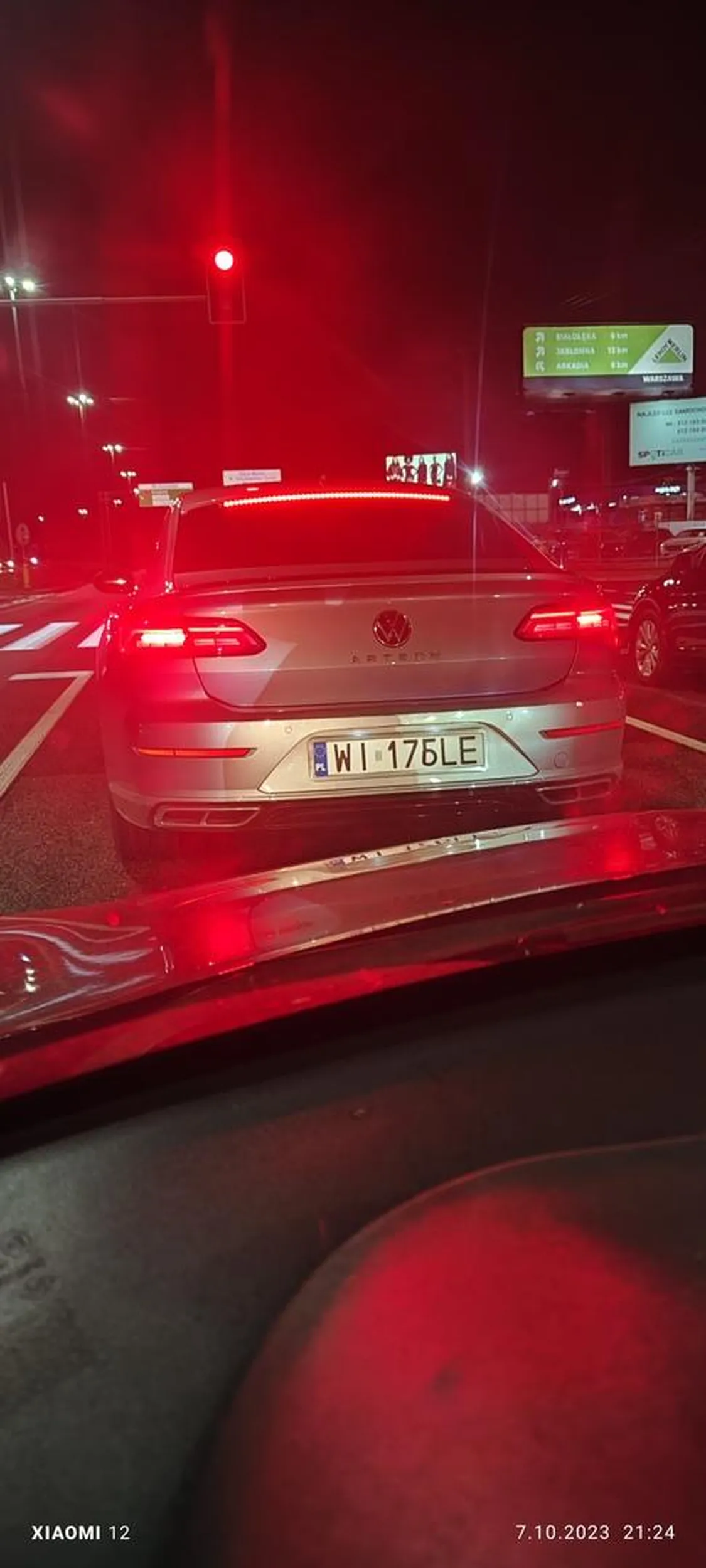 Cwaniak grzebał przy tablicy robiac z 5-tki 6-tk