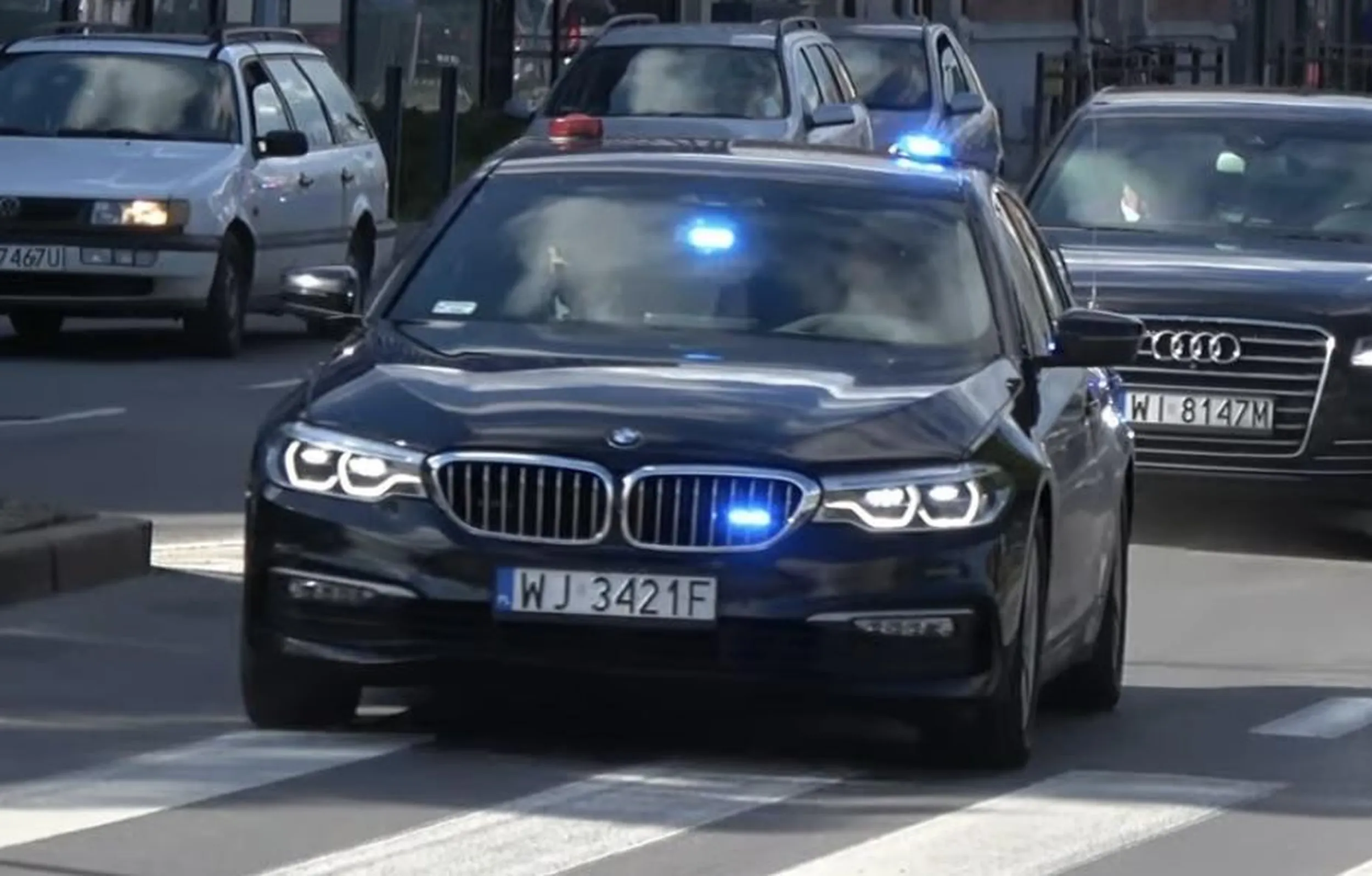 BMW 530i - radiowóz SOP