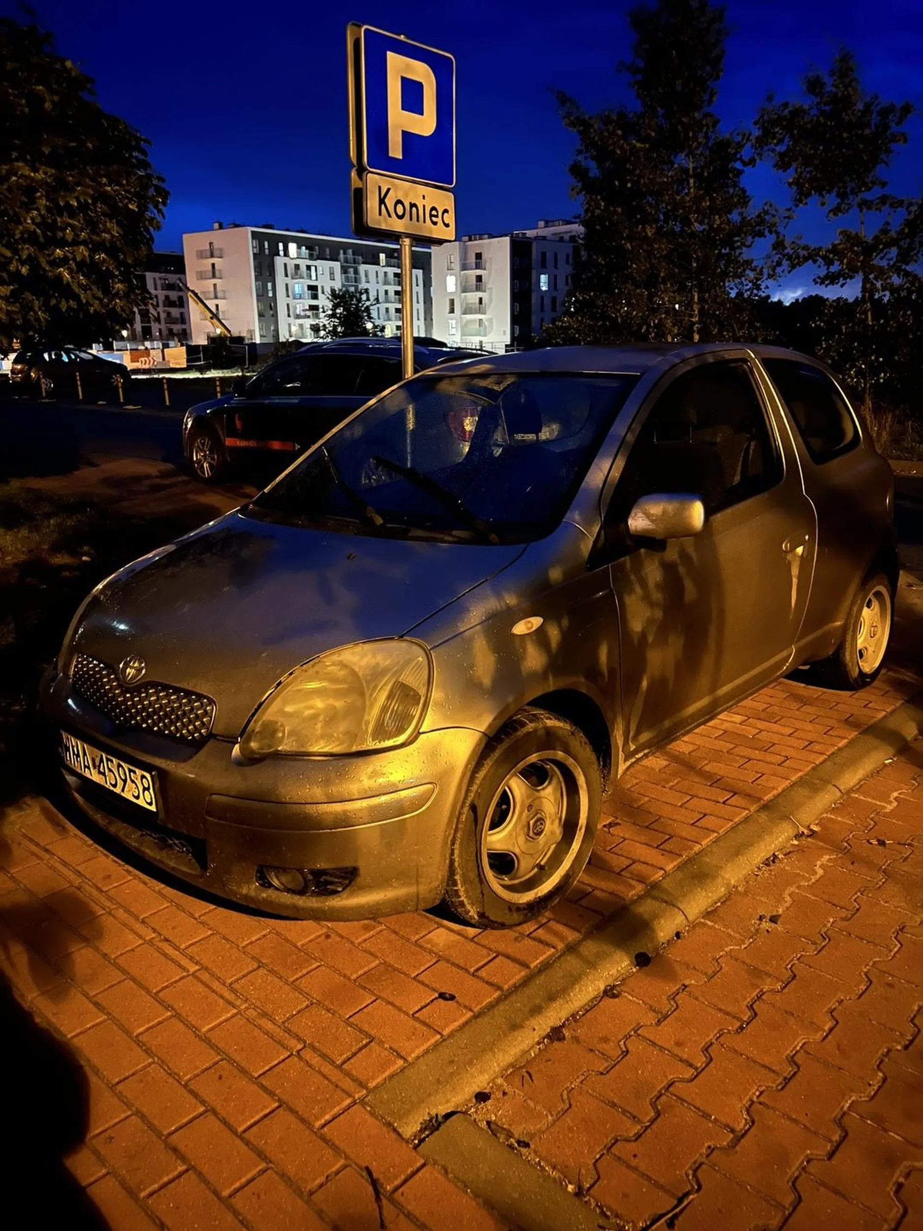 Oo tak może tam parking ,nawet nie mogę chodzi