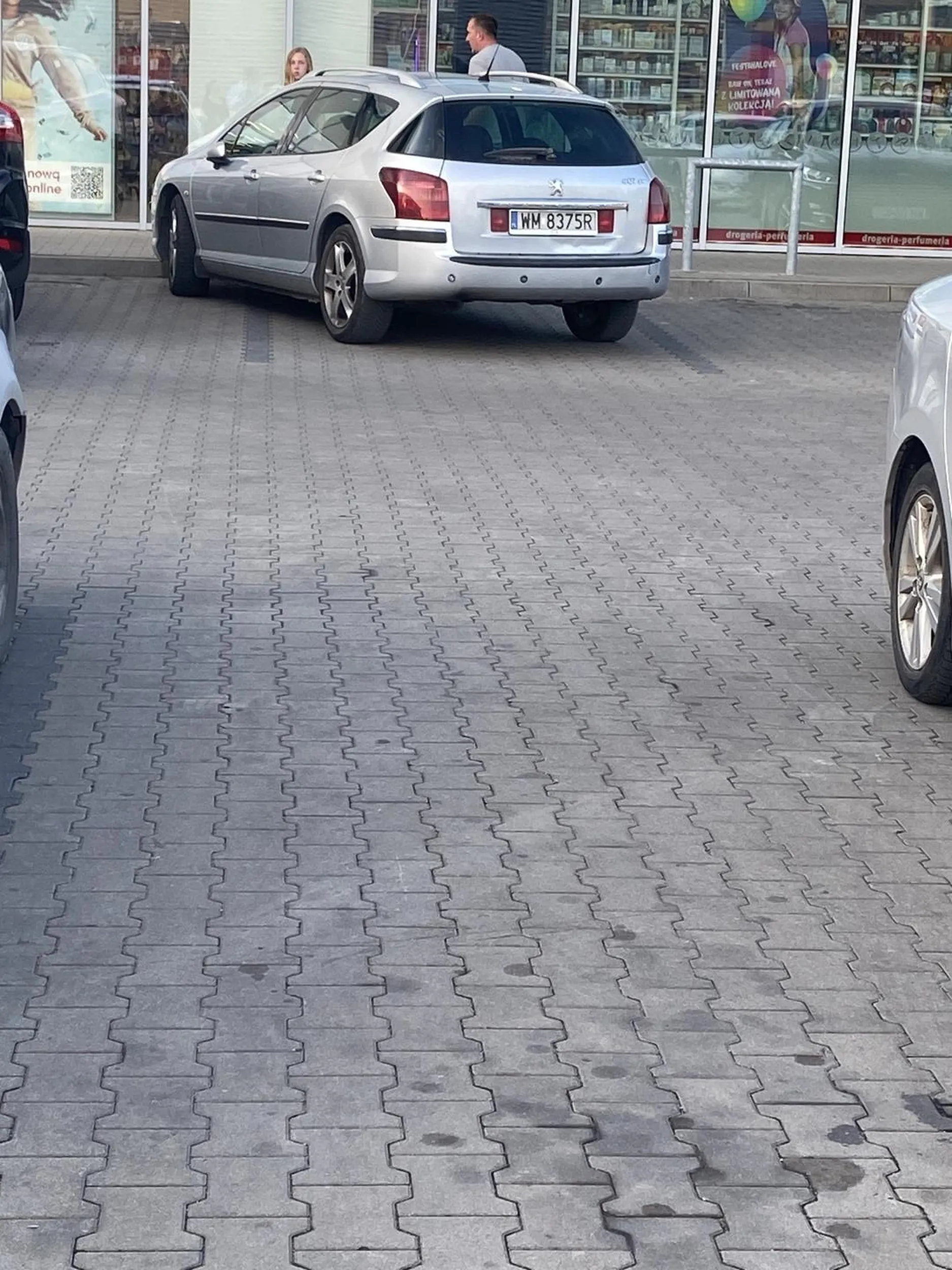 Zajebiste parkowanie