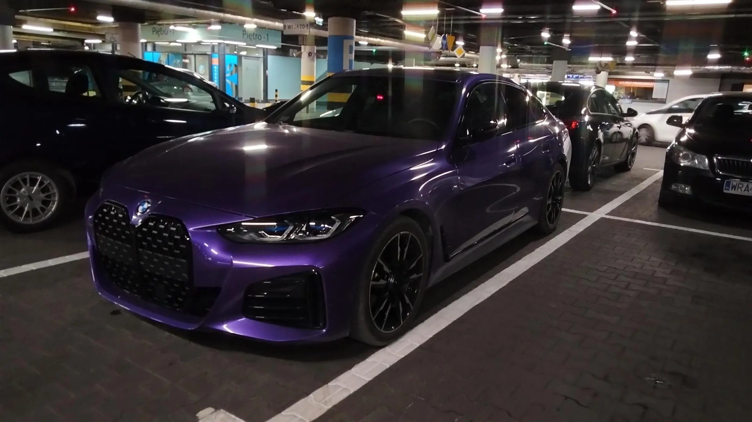 Piękna M4. Kolorek siedzi ladnie