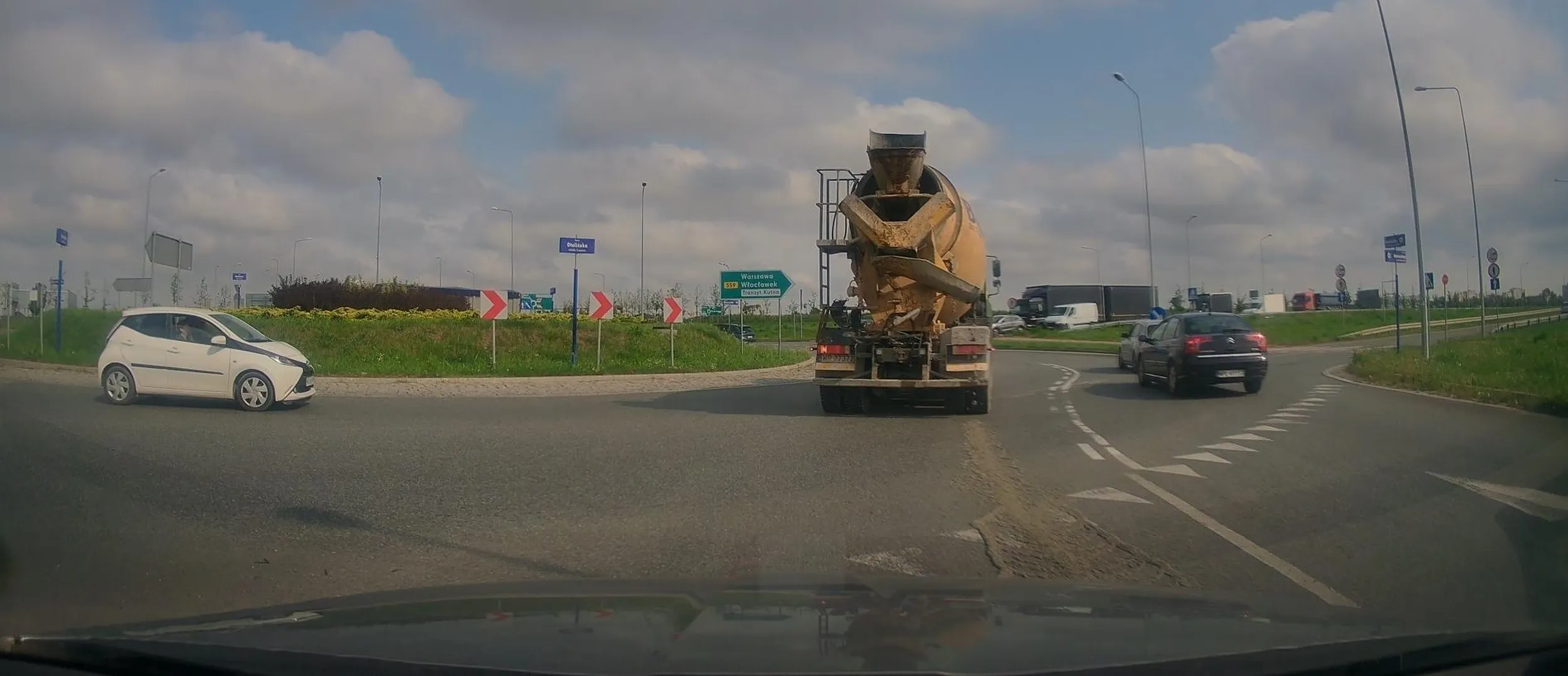 Kolego, cos zostawiles na skrzyżowaniu