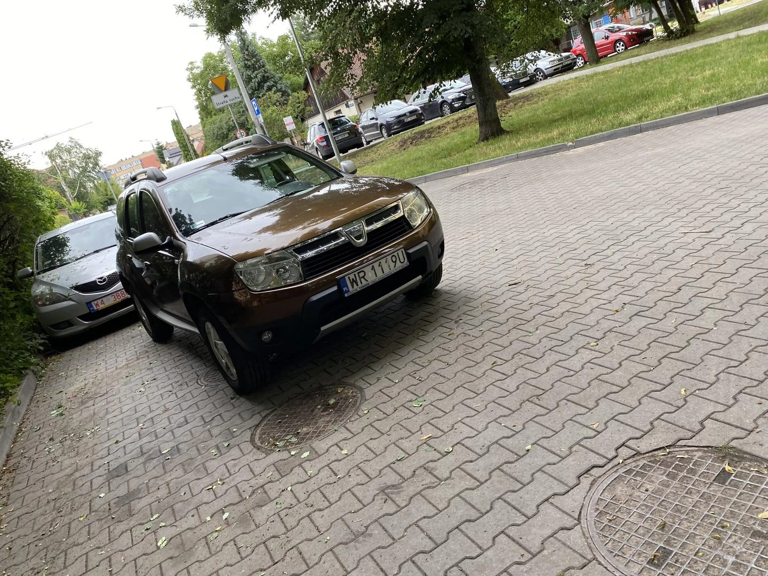 Baba nie umie jeździć a parkować to w szczególności